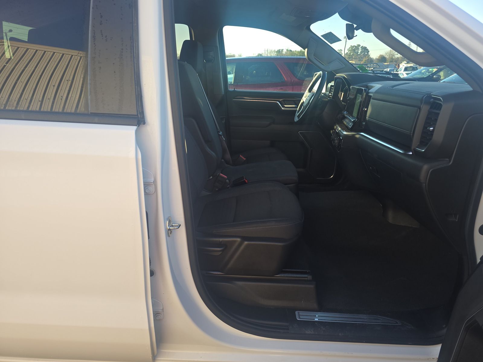 2025 Chevrolet Silverado 1500 LT AWD