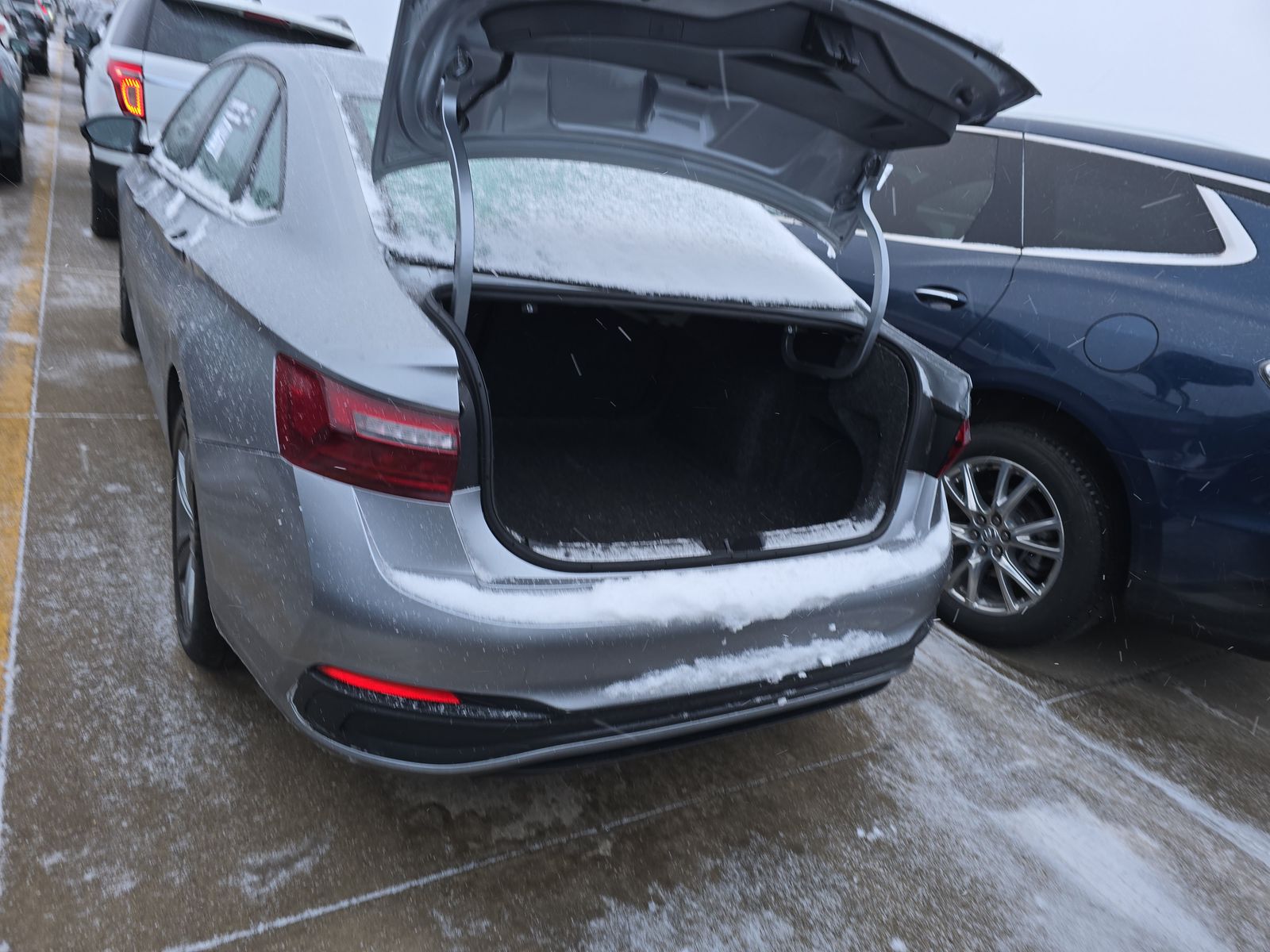 2024 Volkswagen Jetta 1.5T SE FWD