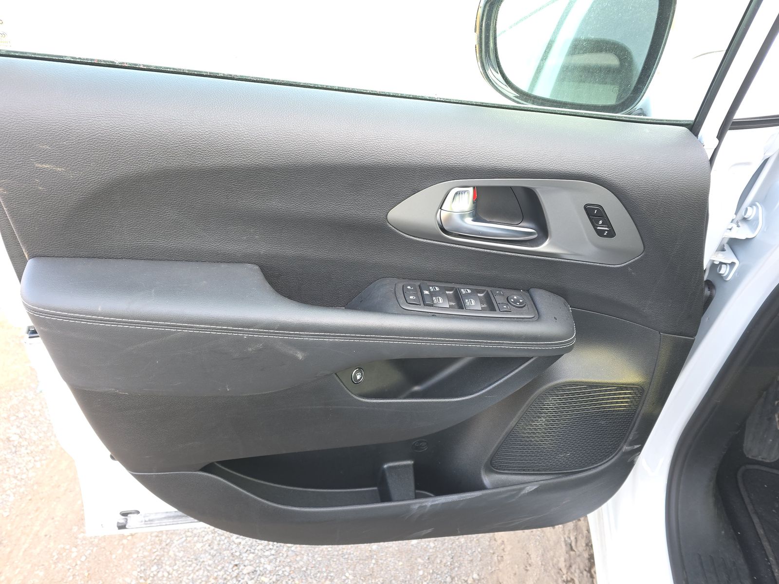 2025 Chrysler Pacifica Hybrid Select FWD