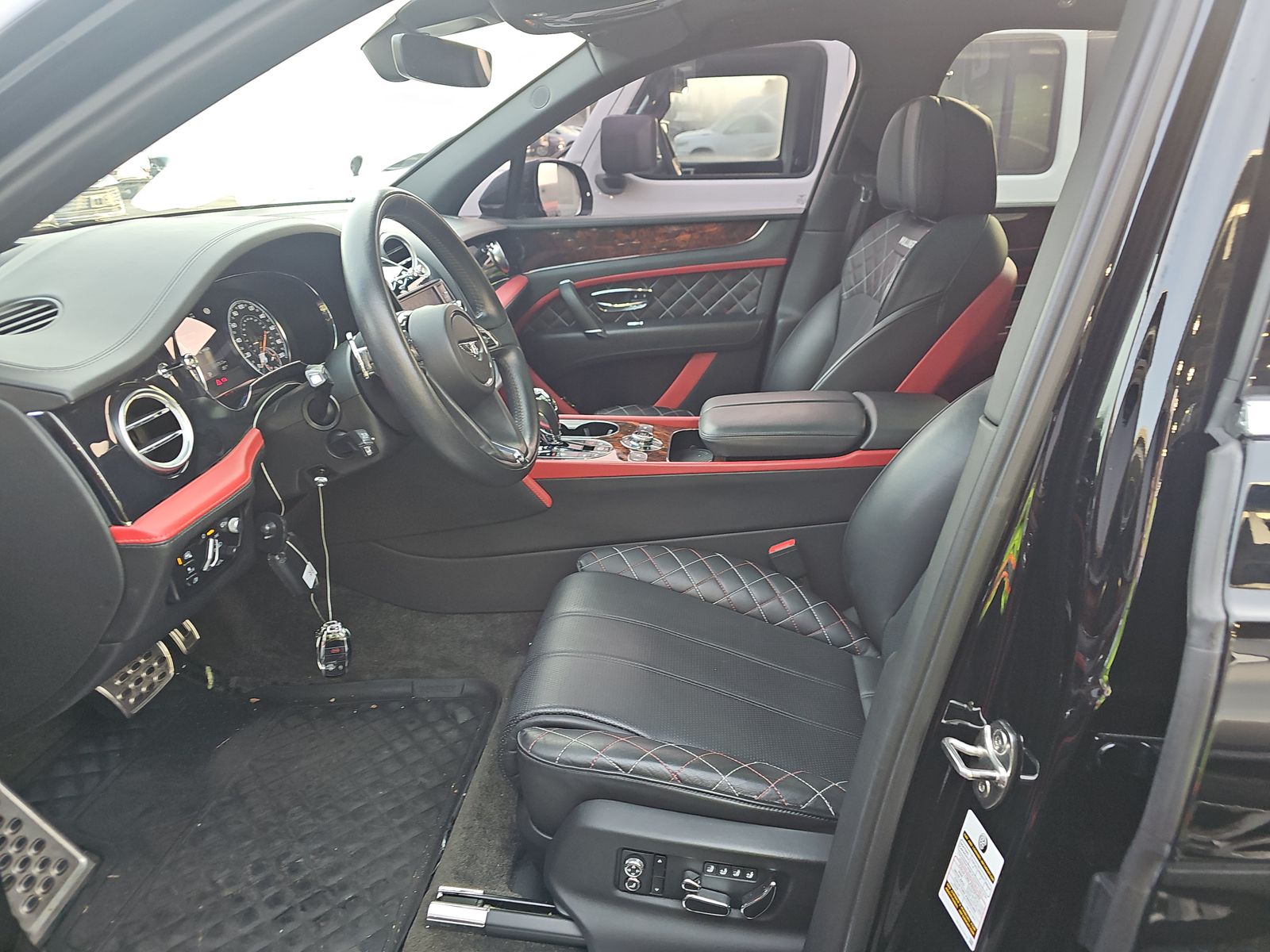 2018 Bentley Bentayga W12 Signature AWD