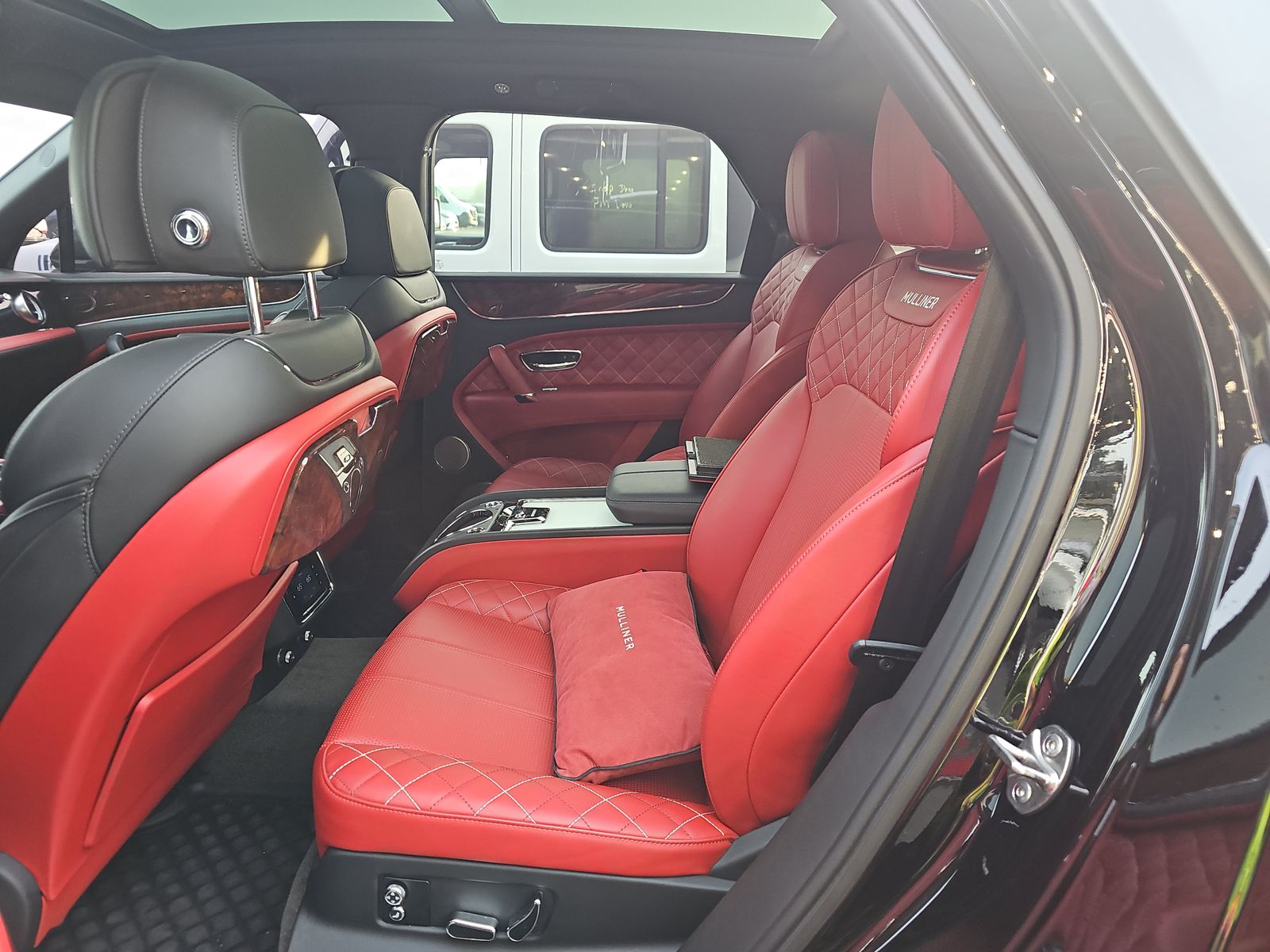 2018 Bentley Bentayga W12 Signature AWD