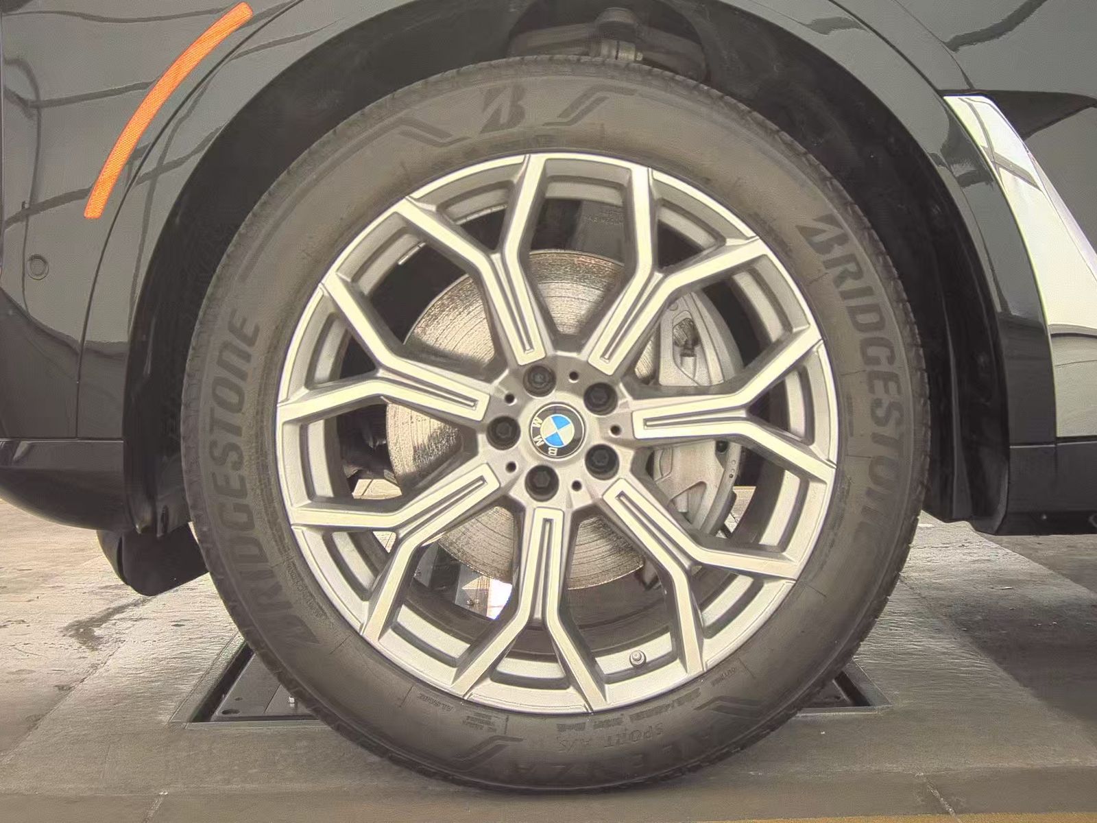 2023 BMW X7 xDrive40i AWD