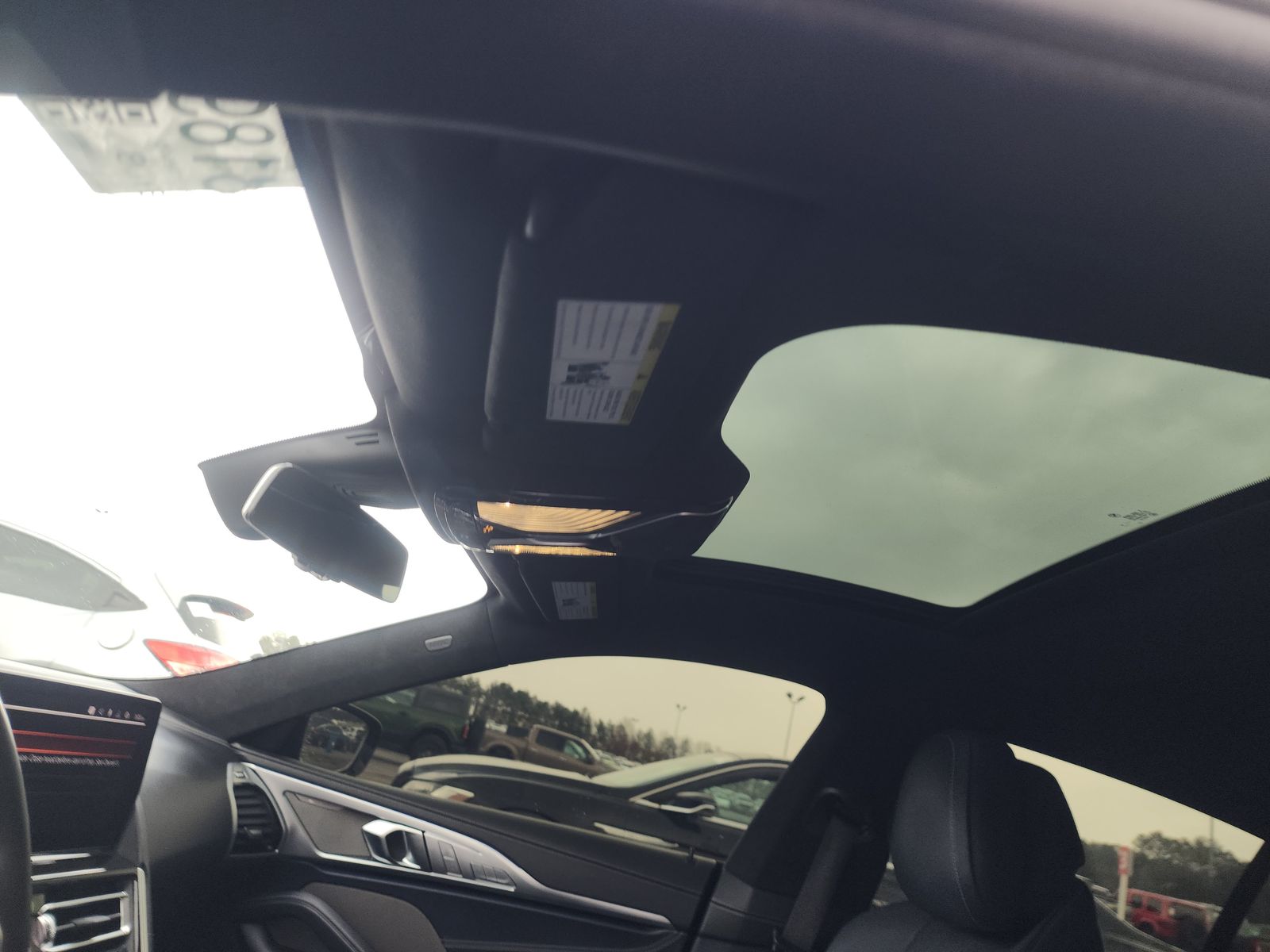 2024 BMW 8 Series 840i RWD