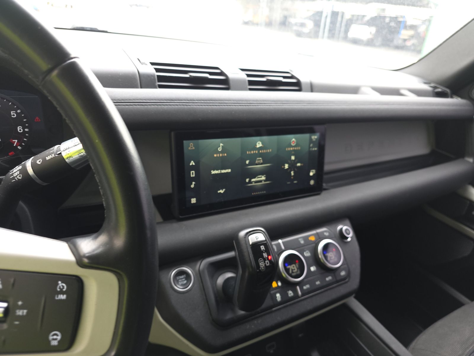 2020 Land Rover Defender 110 First Edition AWD