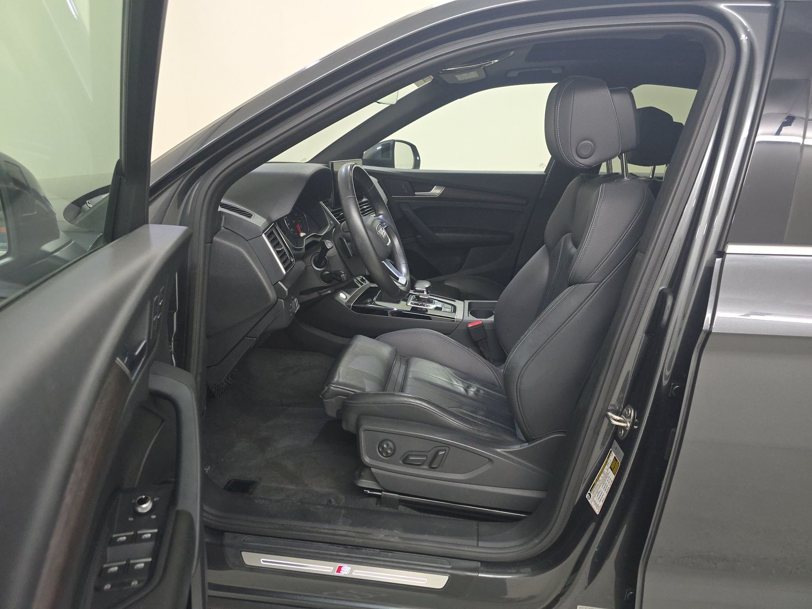 2023 Audi Q5 S line Premium AWD