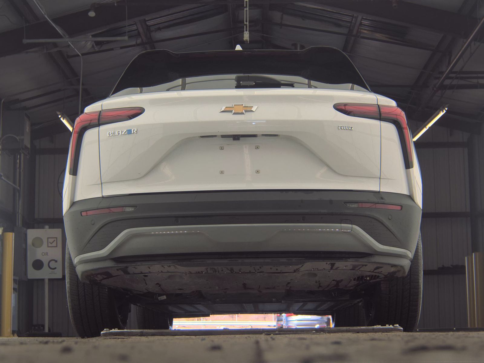 CHEVROLET EAWD LT - 8