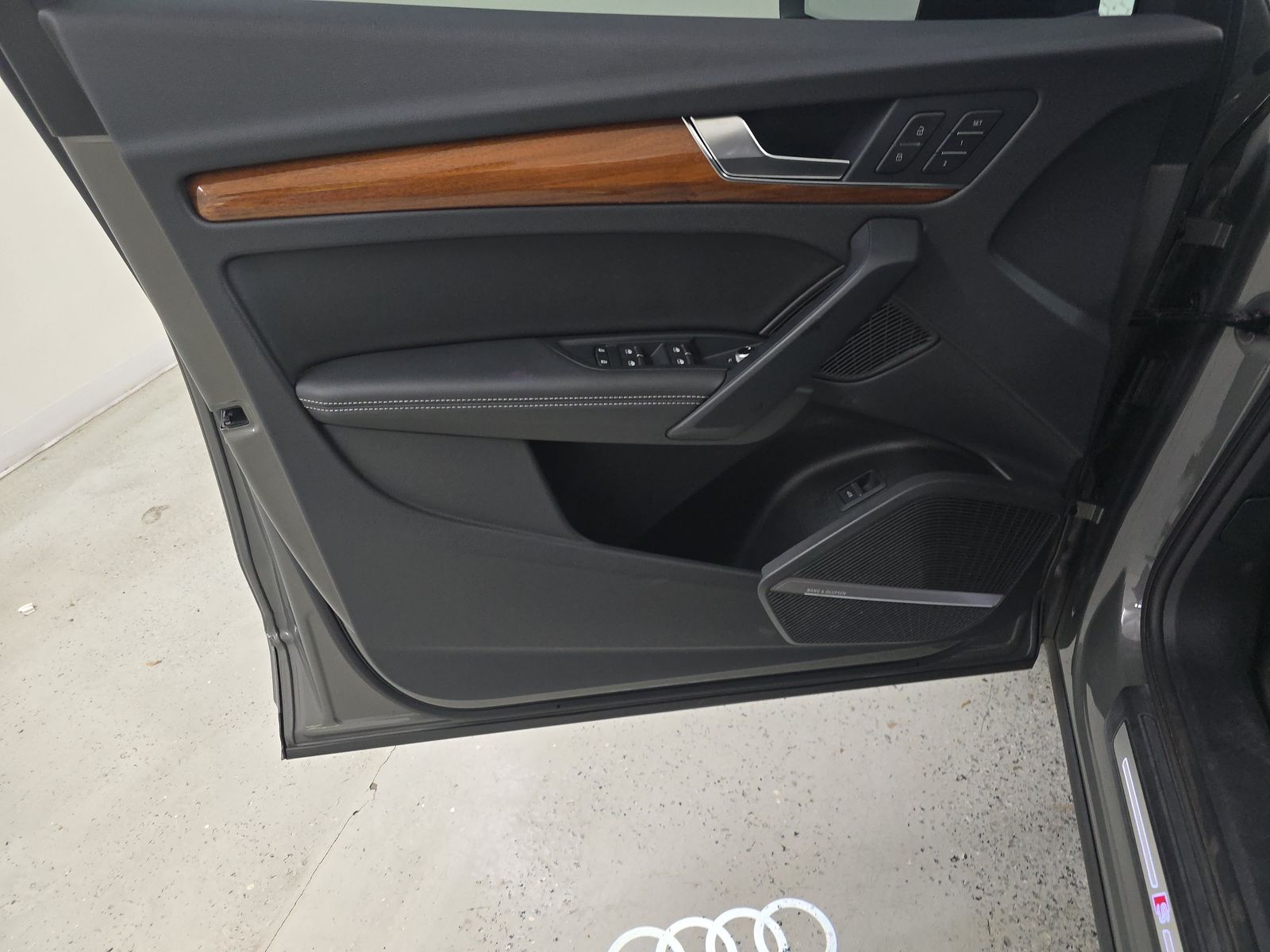 2023 Audi Q5 S line Premium Plus AWD