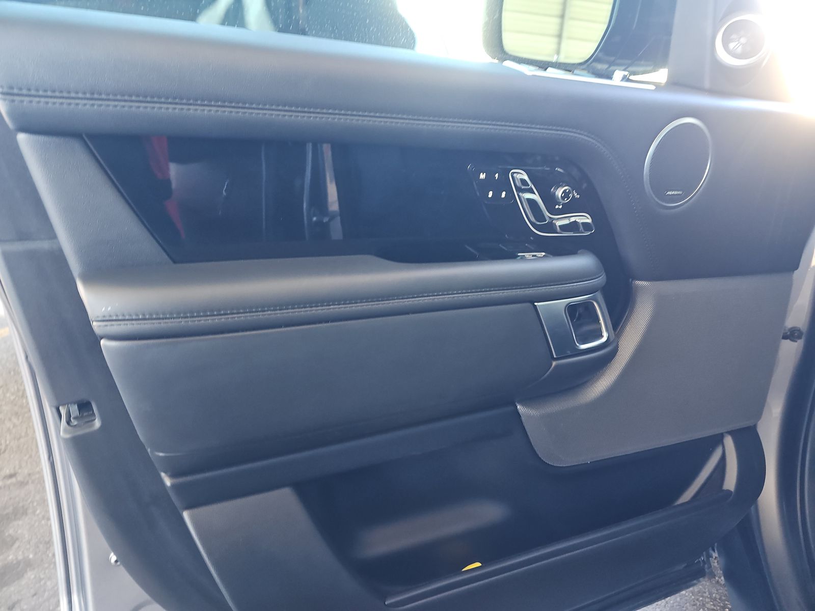 2022 Land Rover Range Rover P525 Westminster AWD