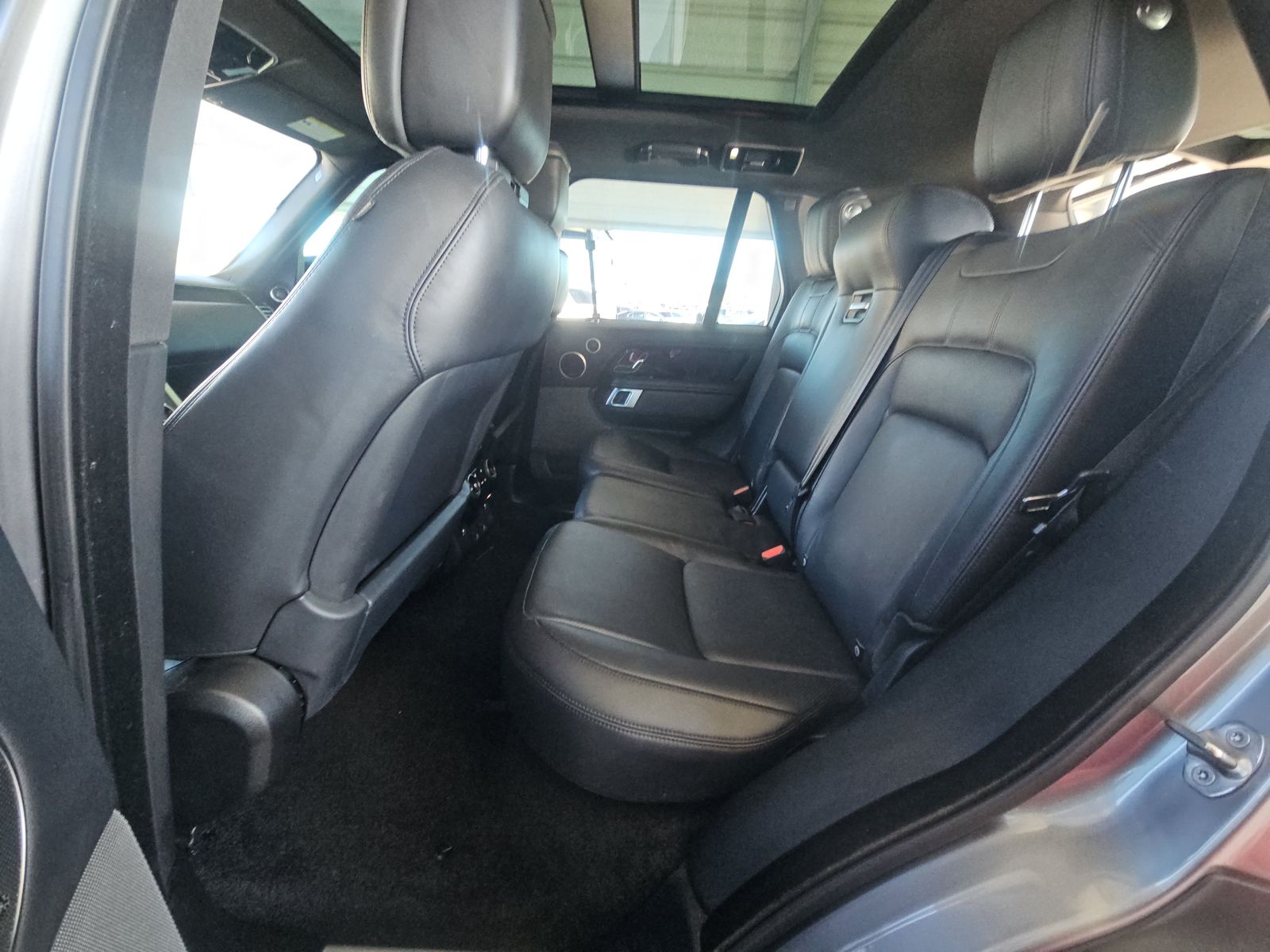 2022 Land Rover Range Rover P525 Westminster AWD