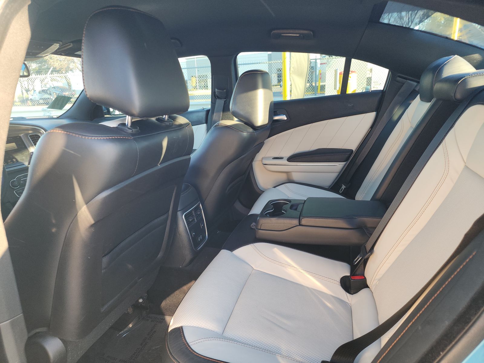 2015 Dodge Charger R/T RWD