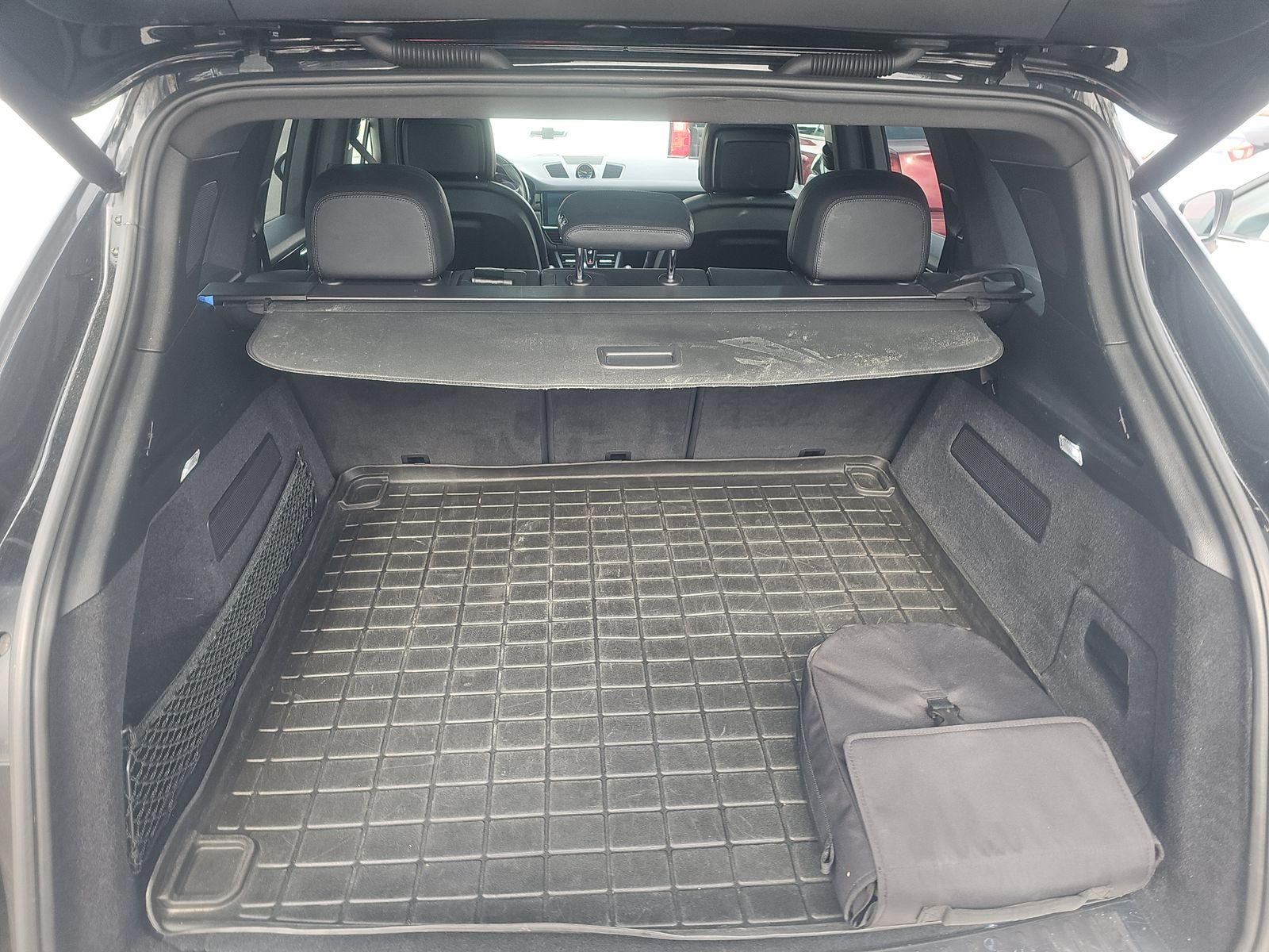 2019 Porsche Cayenne E-Hybrid AWD