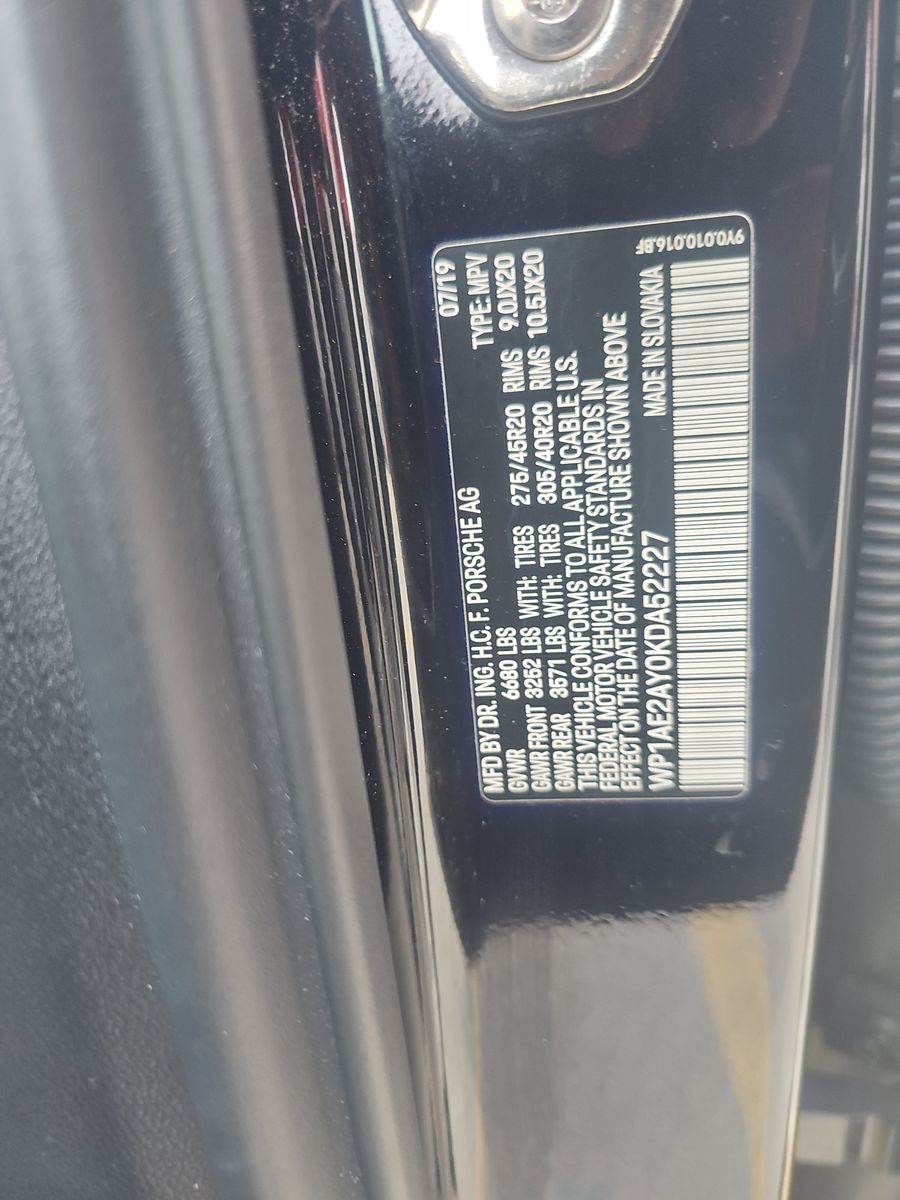 2019 Porsche Cayenne E-Hybrid AWD