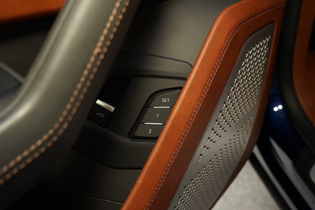 2019 Lamborghini Urus Base AWD