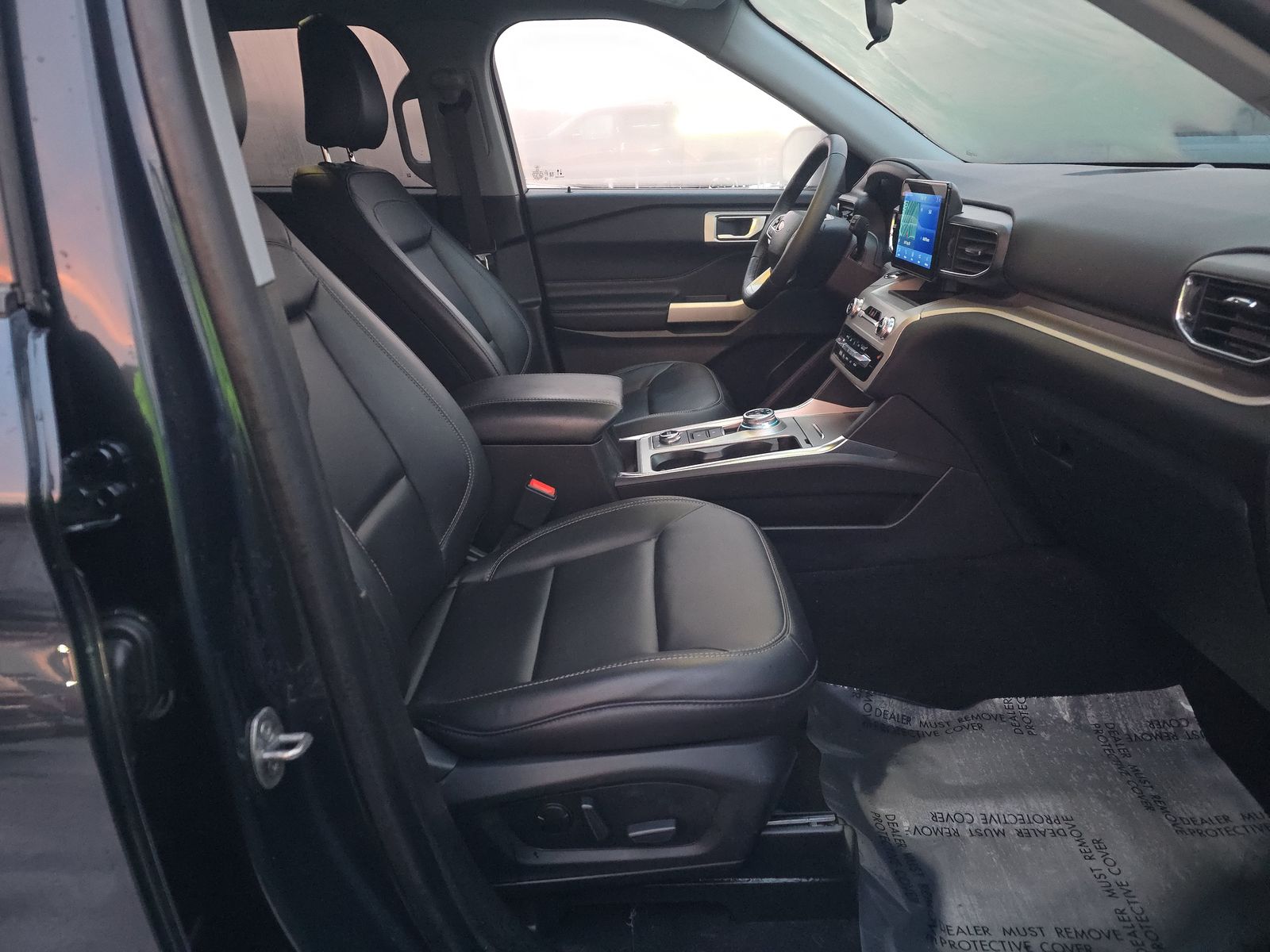 2023 Ford Explorer XLT AWD