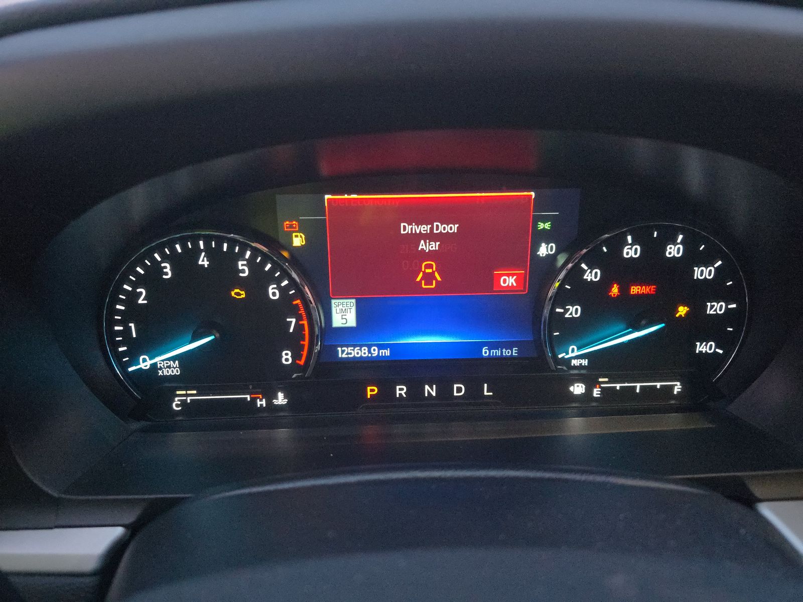 2023 Ford Explorer XLT AWD