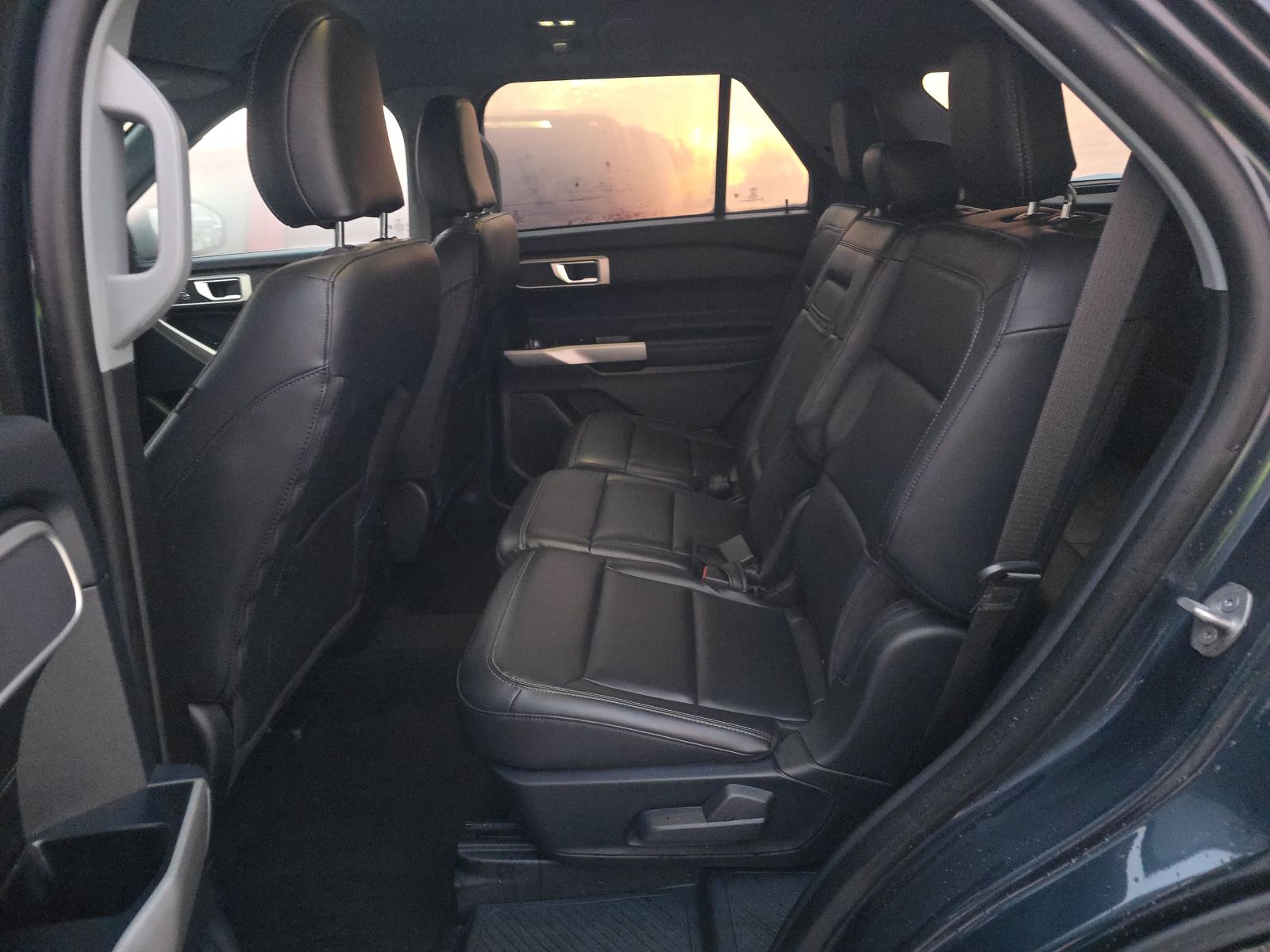 2023 Ford Explorer XLT AWD