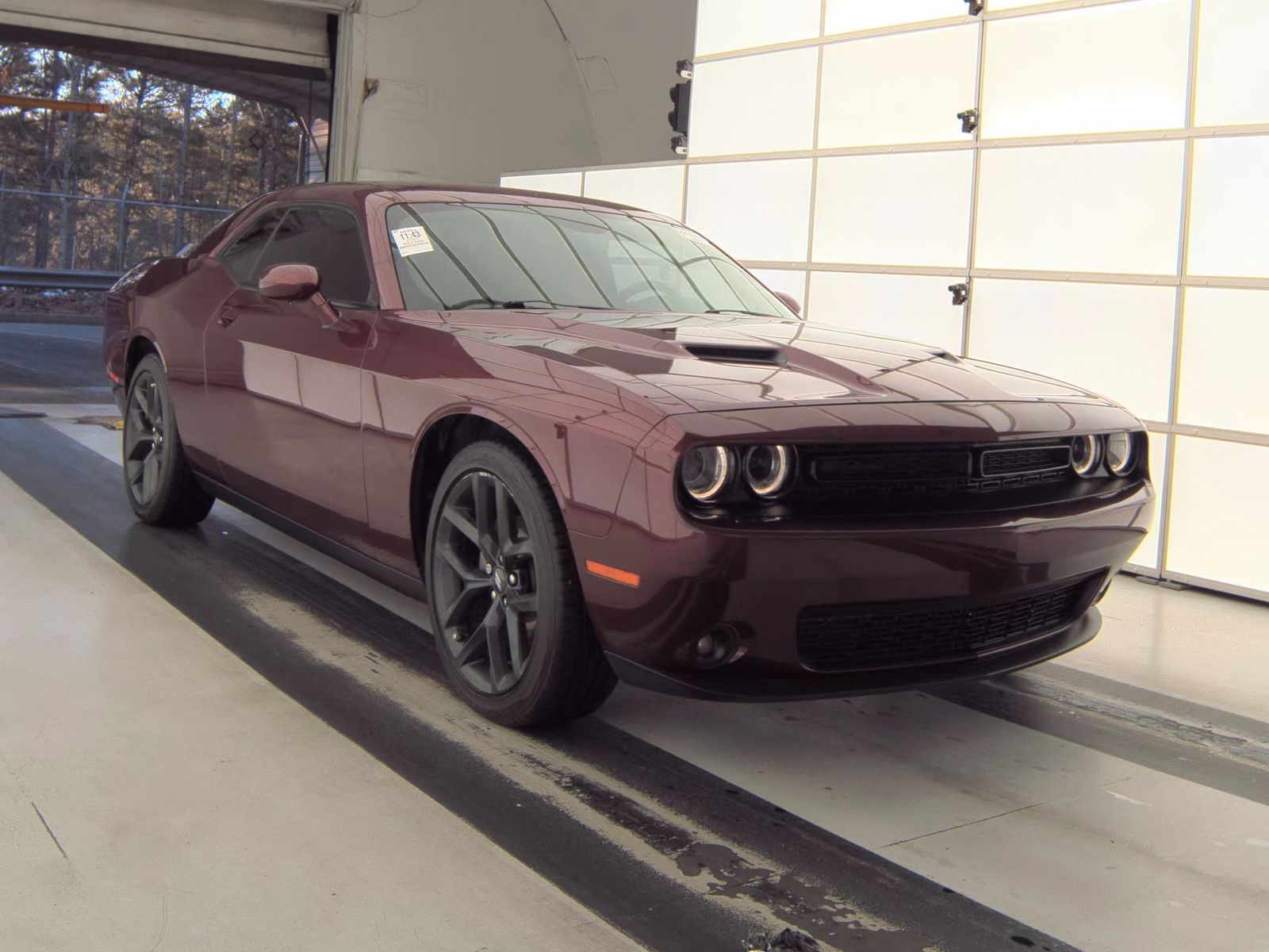 2021 Dodge Challenger SXT RWD