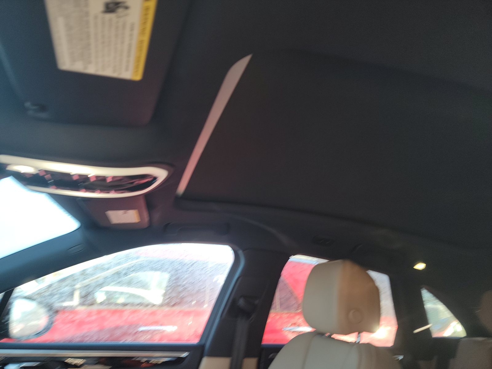 2024 Porsche Macan Base AWD