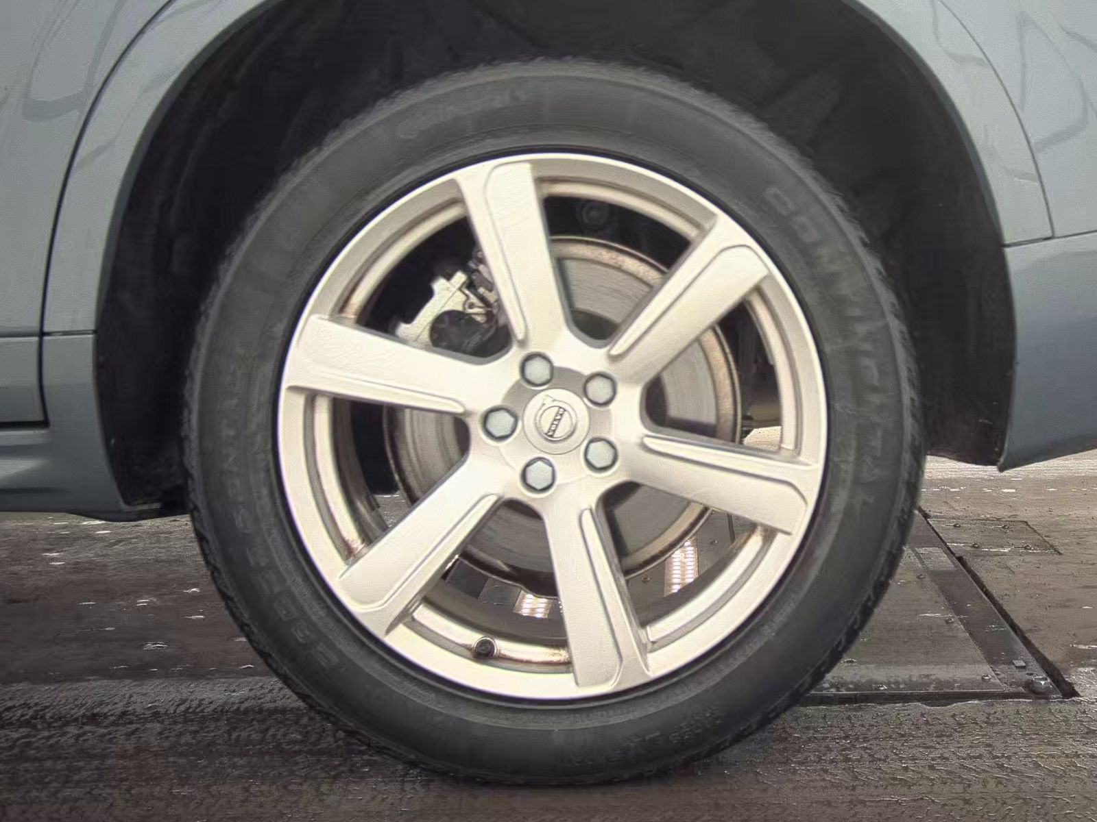 2022 Volvo XC90 T5 Momentum AWD