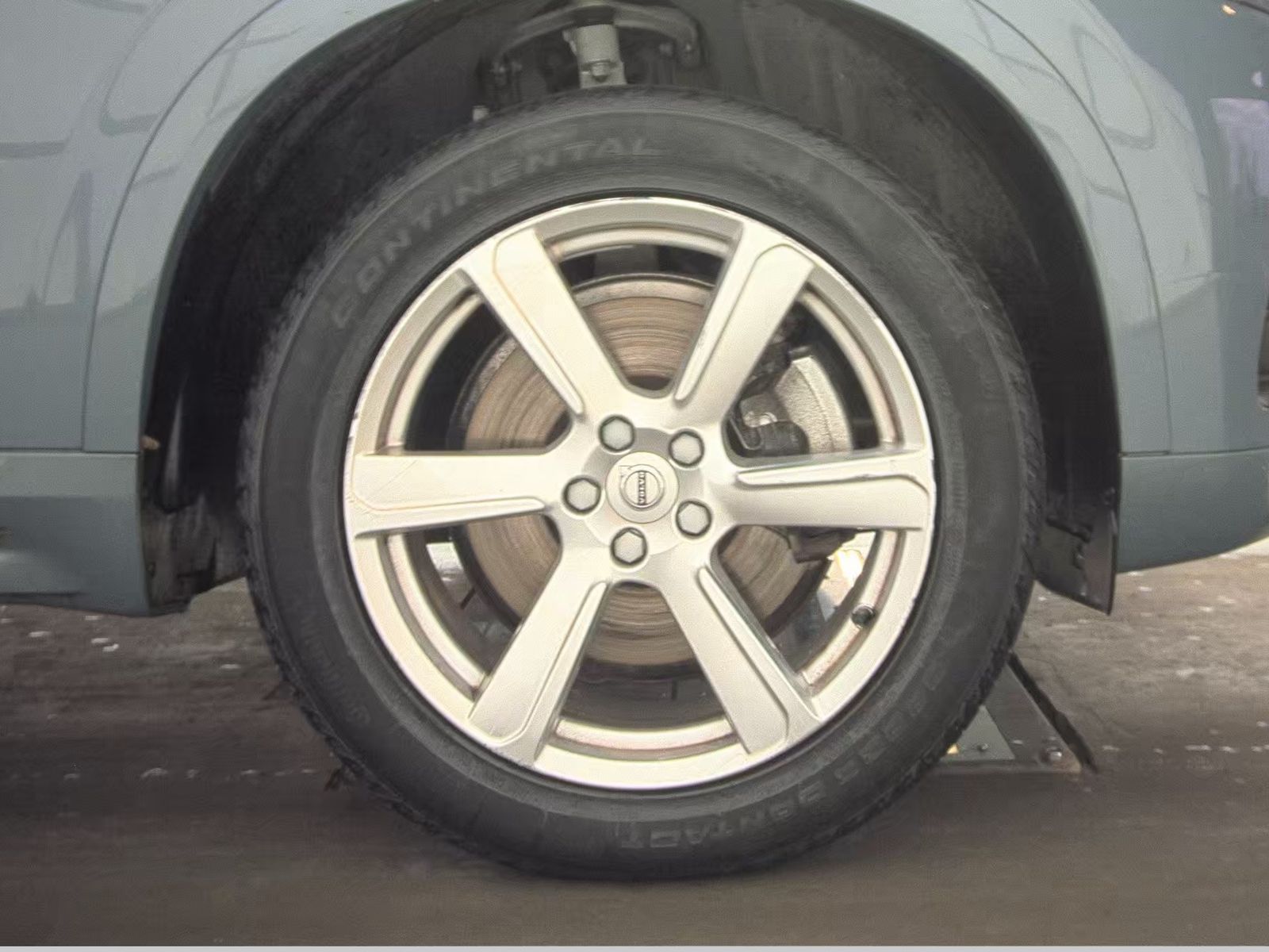 2022 Volvo XC90 T5 Momentum AWD