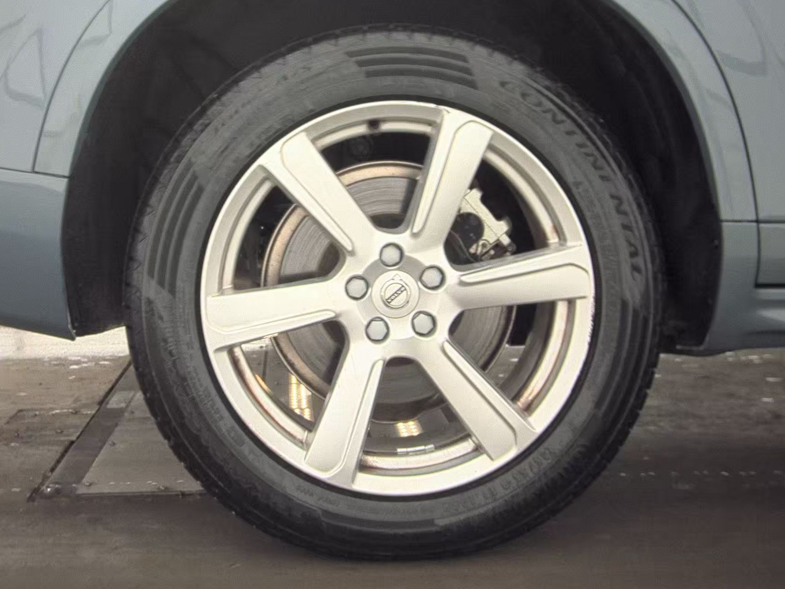 2022 Volvo XC90 T5 Momentum AWD