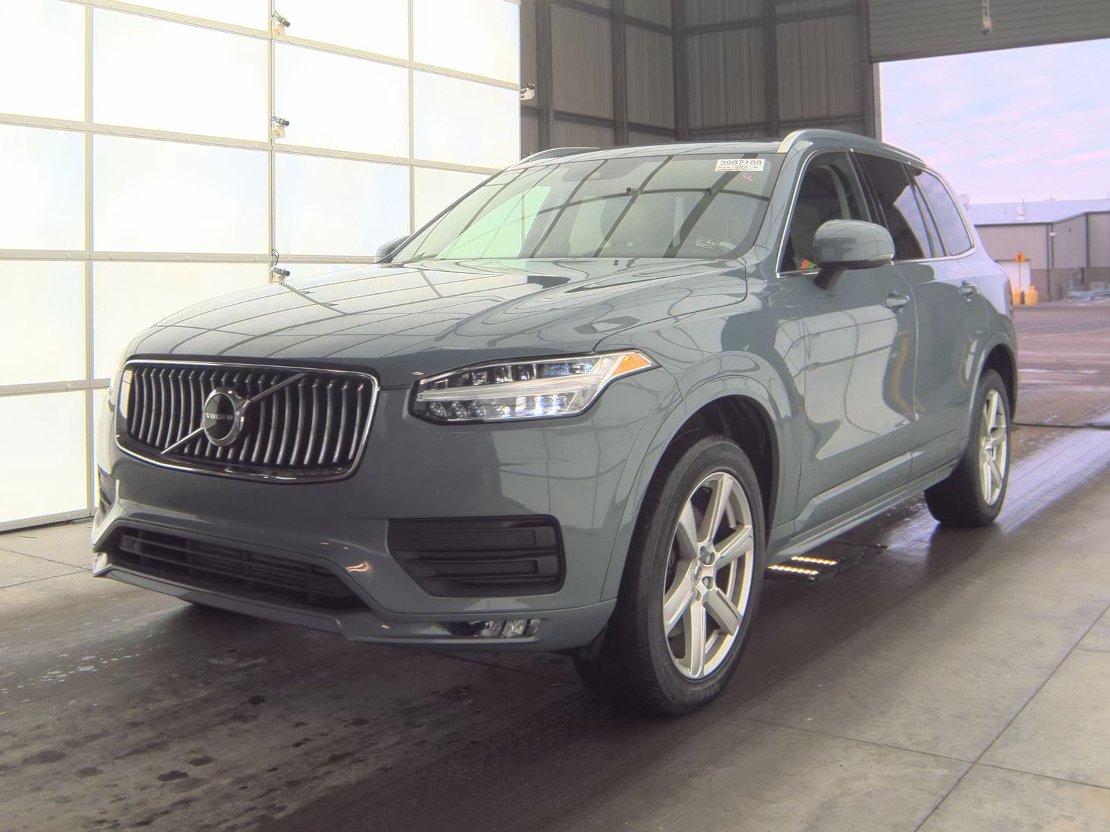 2022 Volvo XC90 T5 Momentum AWD