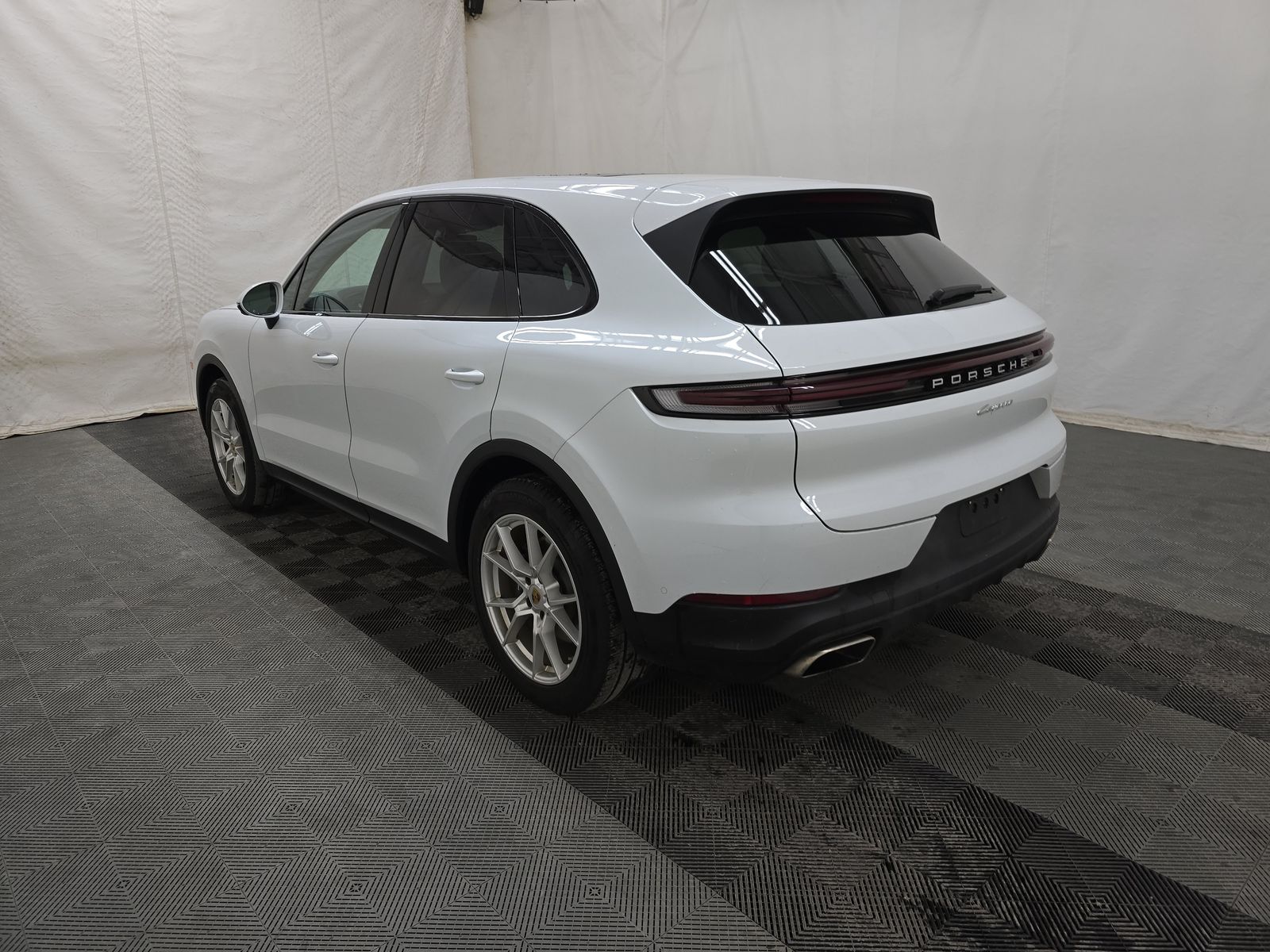 2024 Porsche Cayenne Base AWD