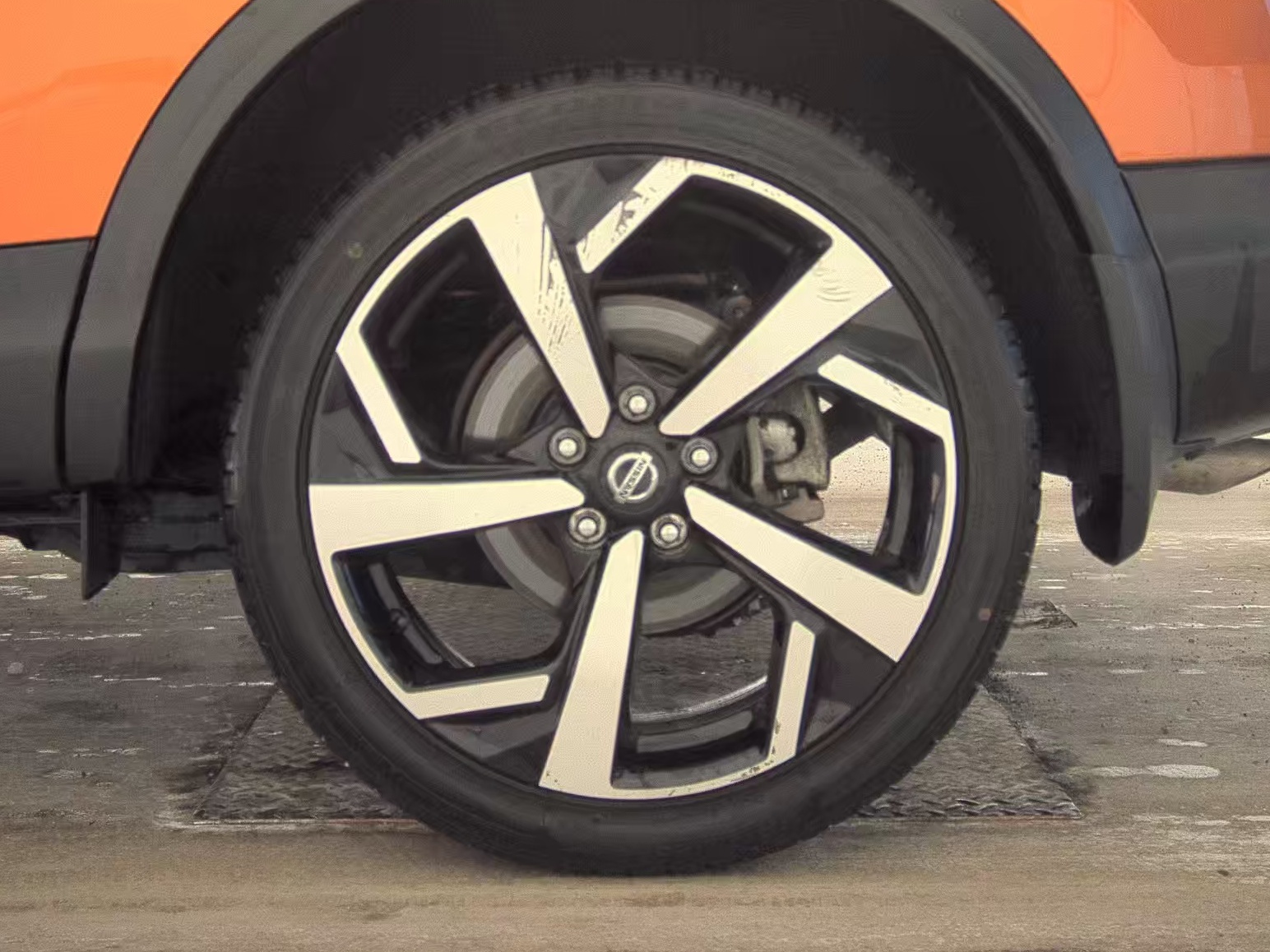 2022 Nissan Rogue Sport SL AWD