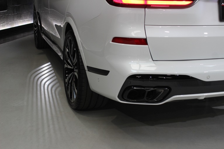 2024 BMW X7 M60i AWD