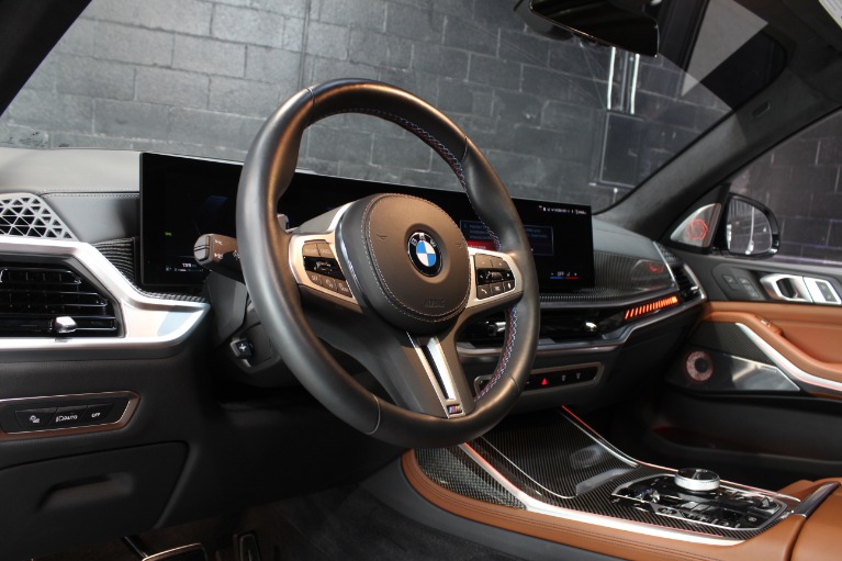 2024 BMW X7 M60i AWD