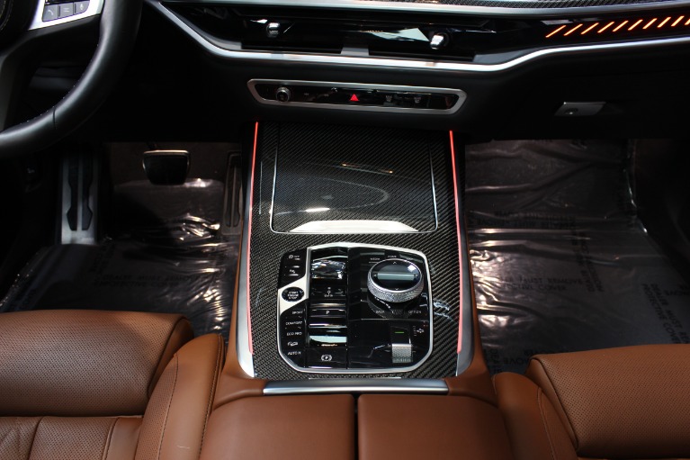 2024 BMW X7 M60i AWD