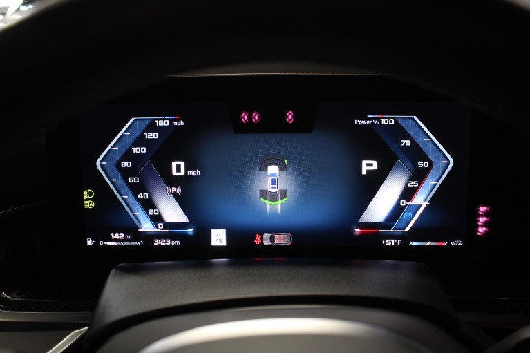 2024 BMW X7 M60i AWD