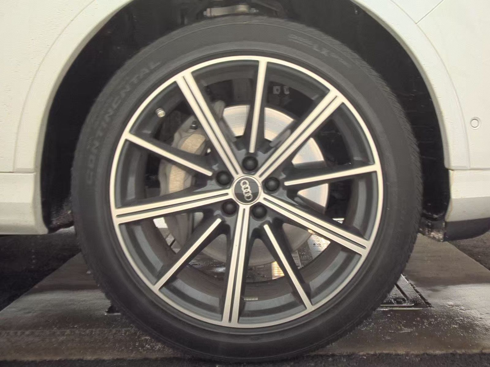 2025 Audi Q7 Premium Plus AWD