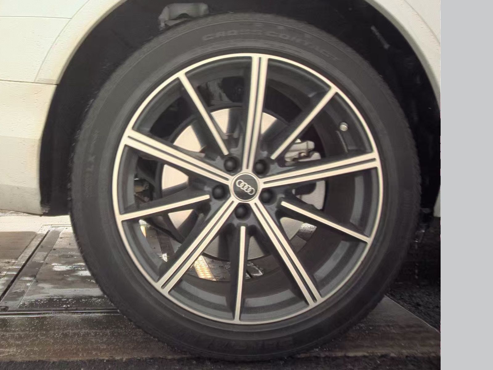 2025 Audi Q7 Premium Plus AWD