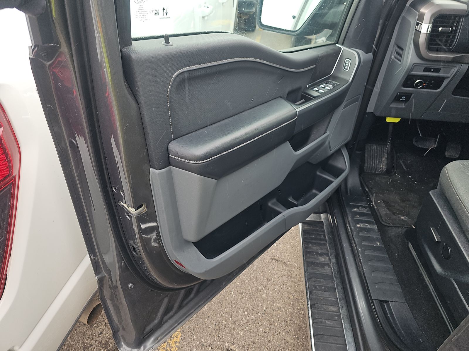 2025 Ford F-150 XLT AWD