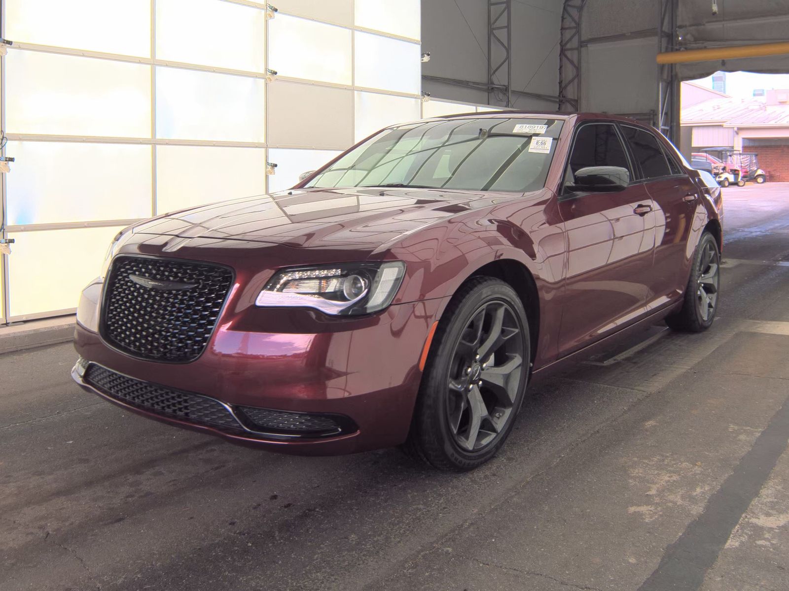 2023 Chrysler 300 Touring RWD