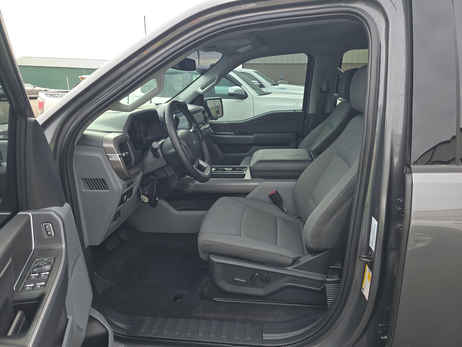 2025 Ford F-150 XLT AWD