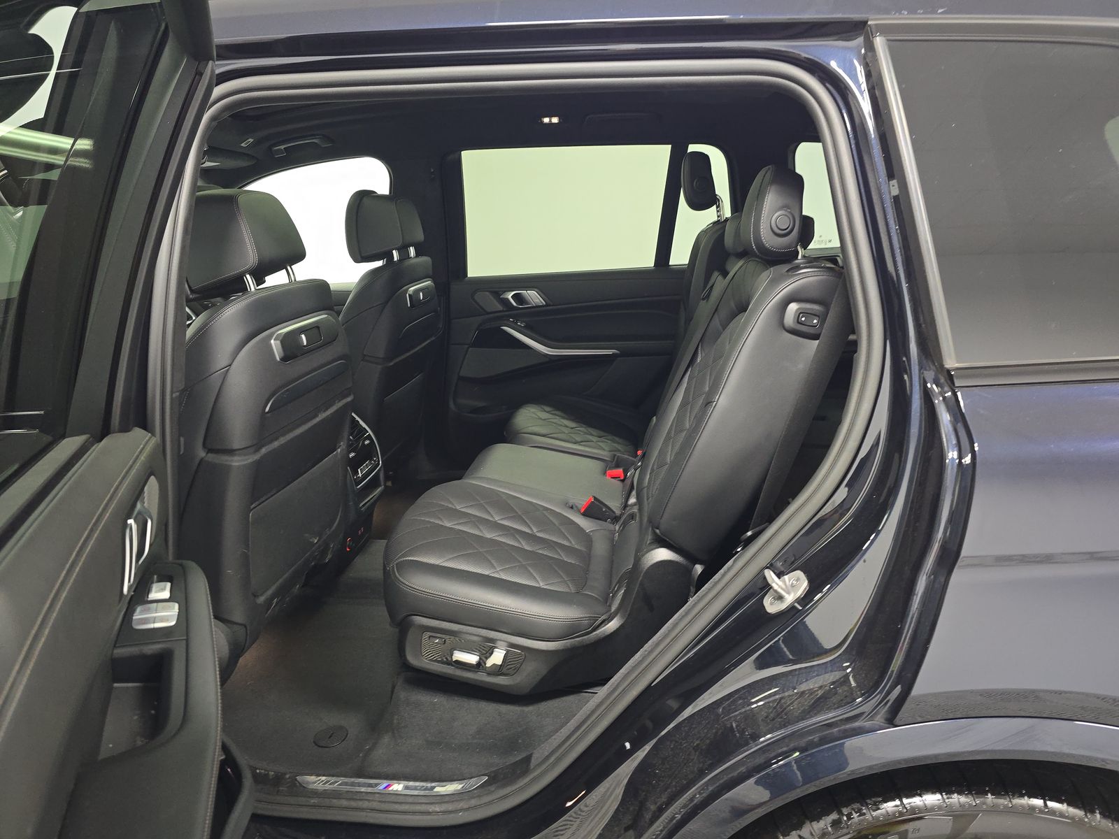 2024 BMW X7 xDrive40i AWD