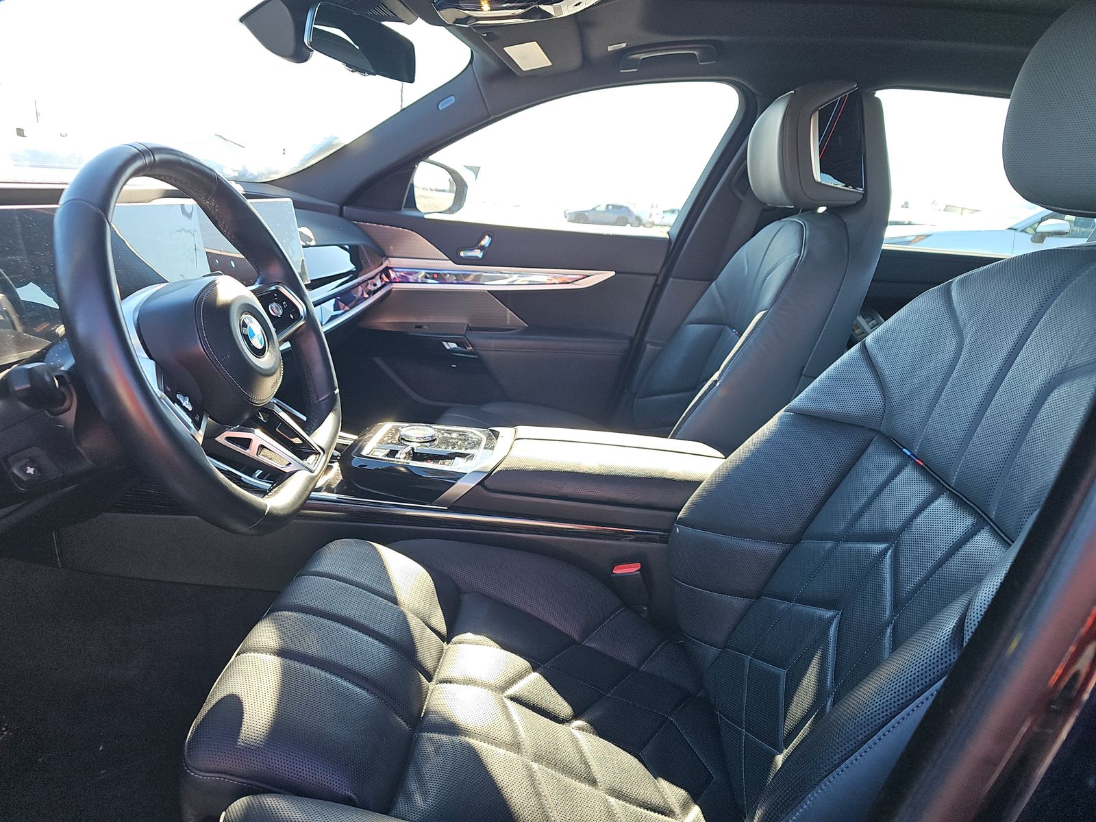 2024 BMW 7 Series 760i xDrive AWD