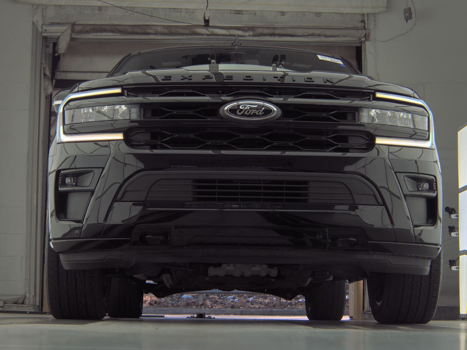 FORD EXPEDITION MAX - 4