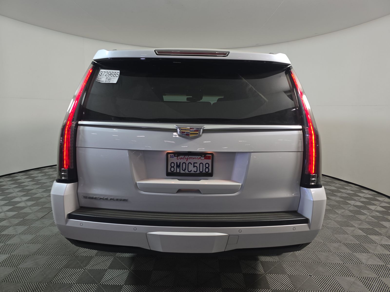 2016 Cadillac Escalade Luxury RWD