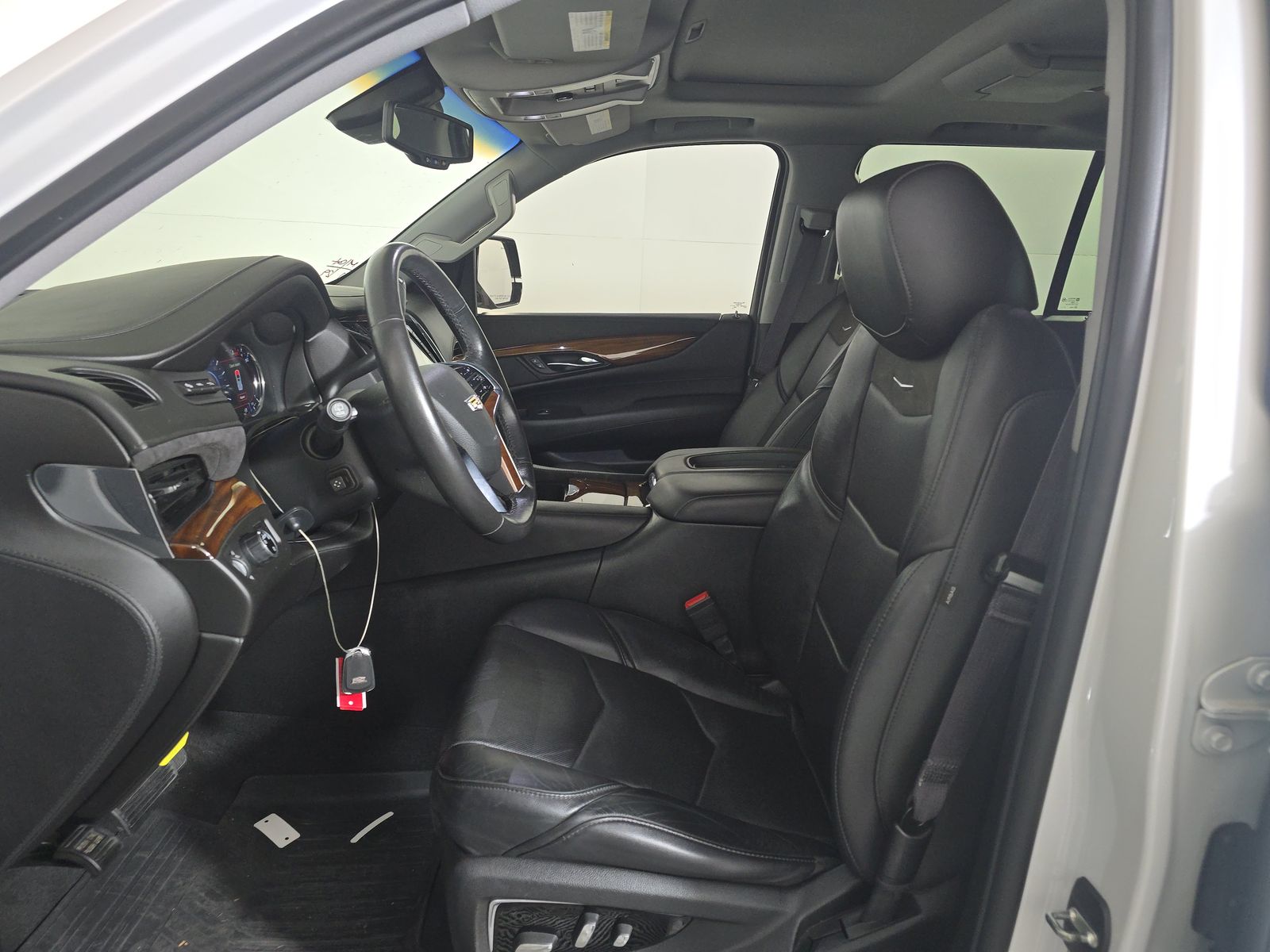 2016 Cadillac Escalade Luxury RWD