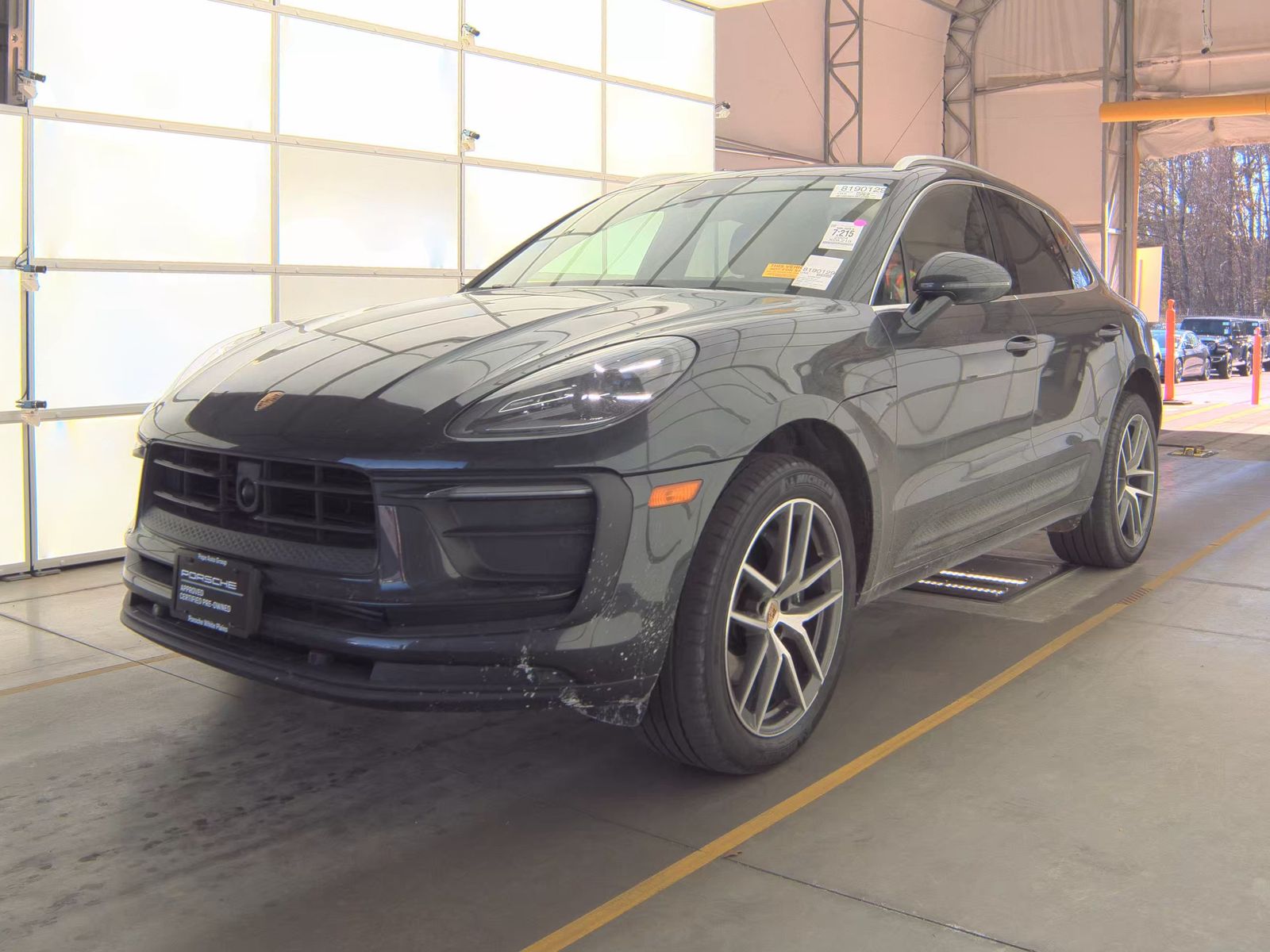 2024 Porsche Macan Base AWD
