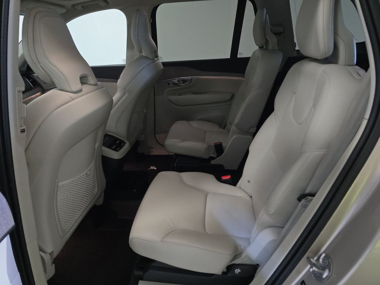 2024 Volvo XC90 B6 Plus AWD