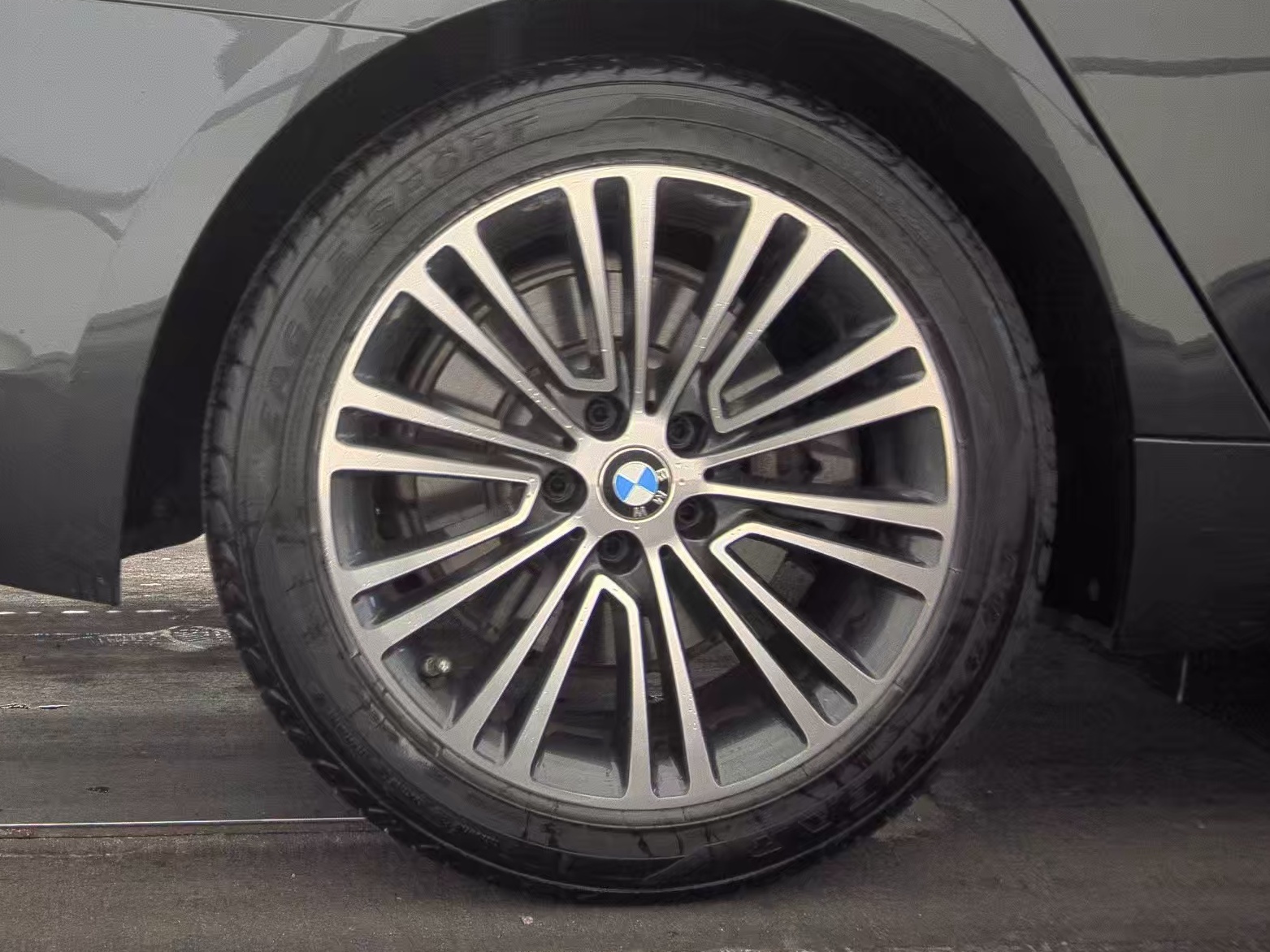 2018 BMW 5 Series 530i xDrive AWD