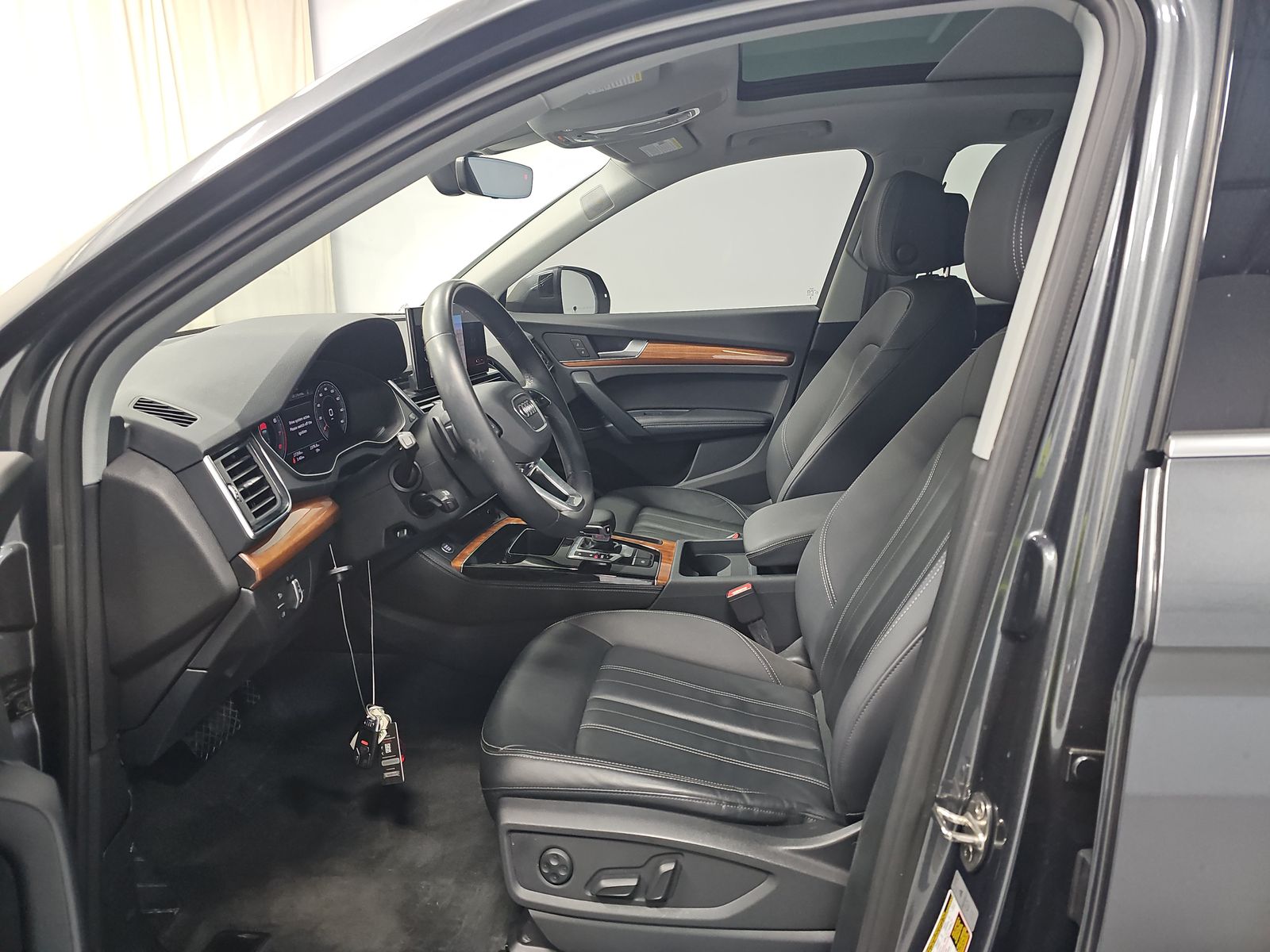 2023 Audi Q5 S line Premium Plus AWD