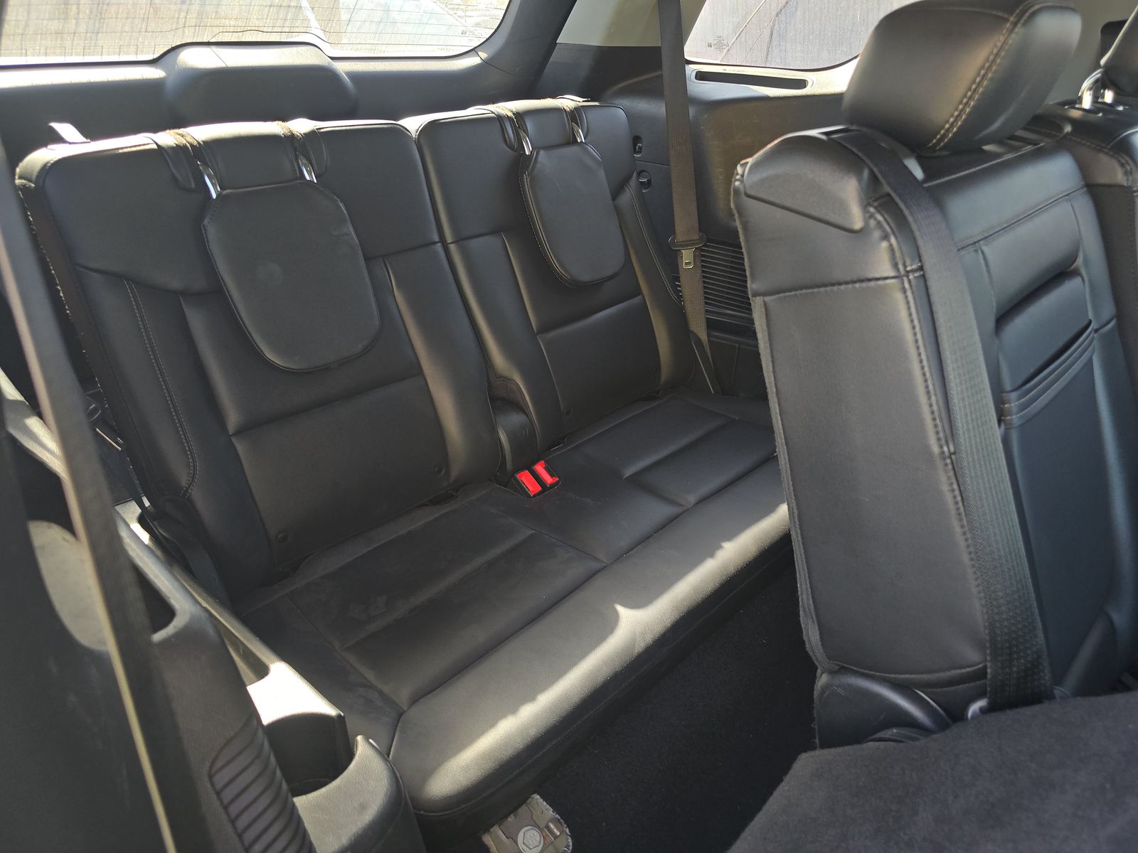 2023 Ford Explorer XLT AWD