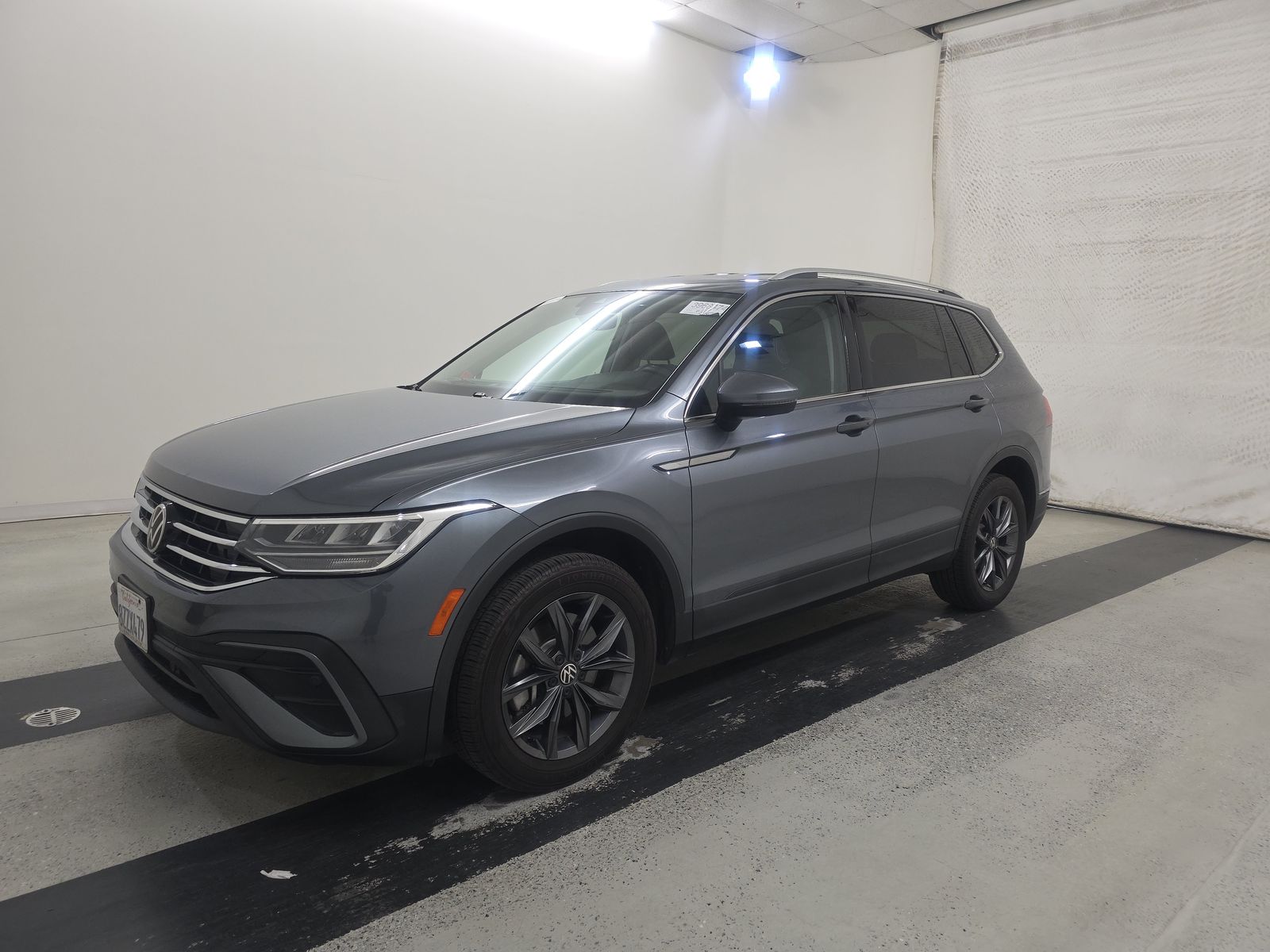 2022 Volkswagen Tiguan 2.0T SE FWD