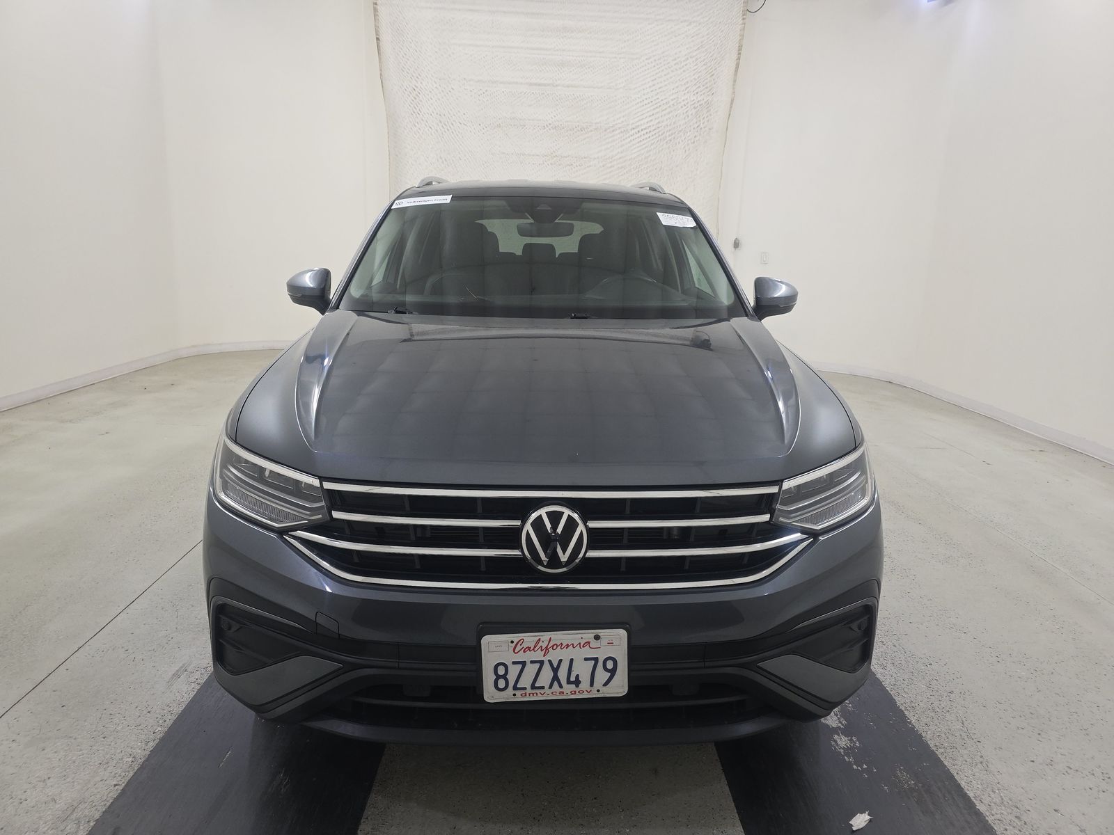 2022 Volkswagen Tiguan 2.0T SE FWD