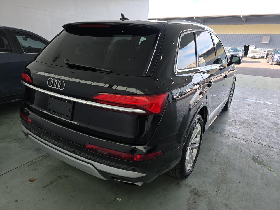 2025 Audi Q7 Premium Plus AWD